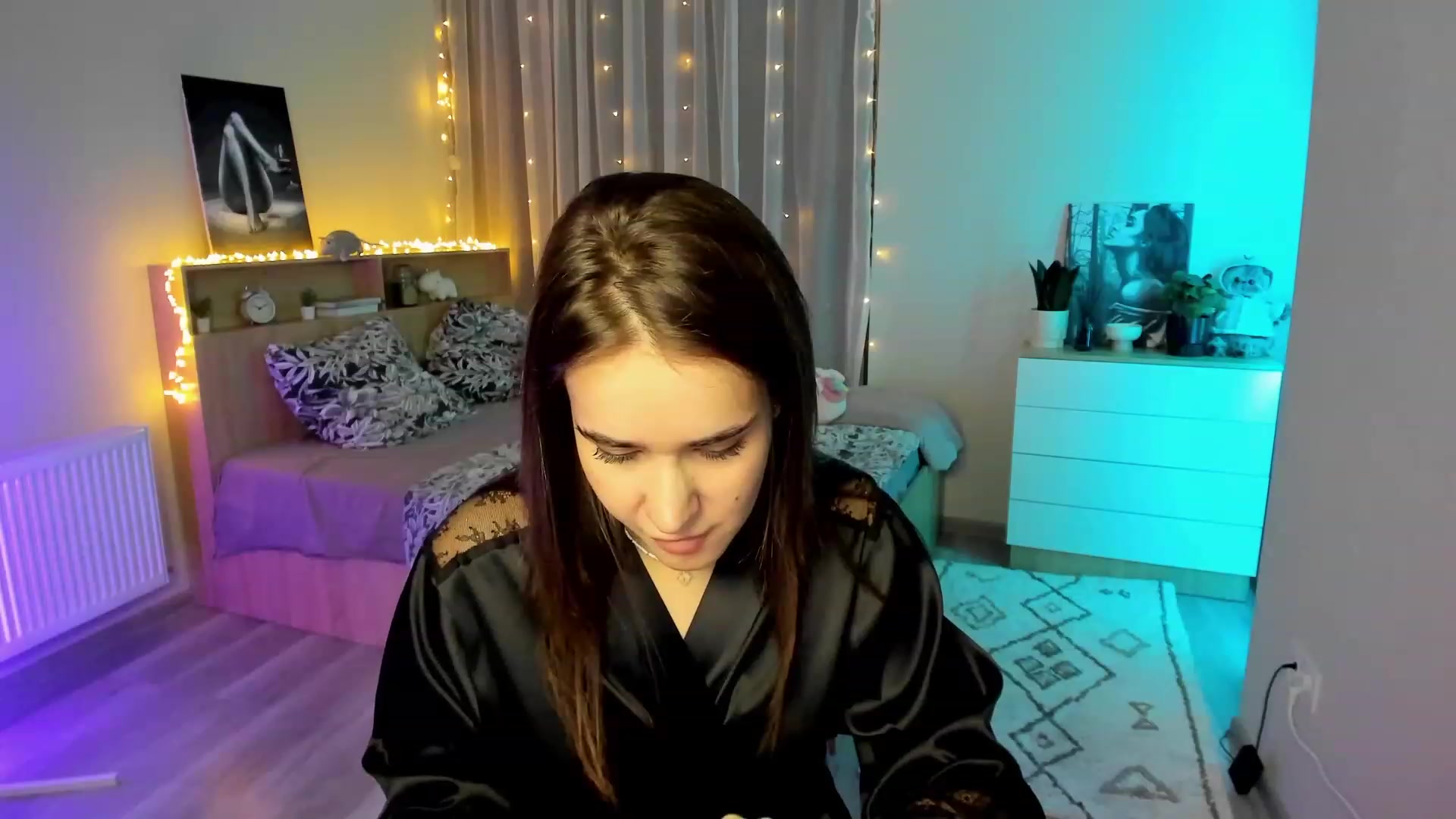 Gallery image thumbnail from Ellies_Smile's myfreecams stream on, 01/23/2024, 11:45 image 20 of 20