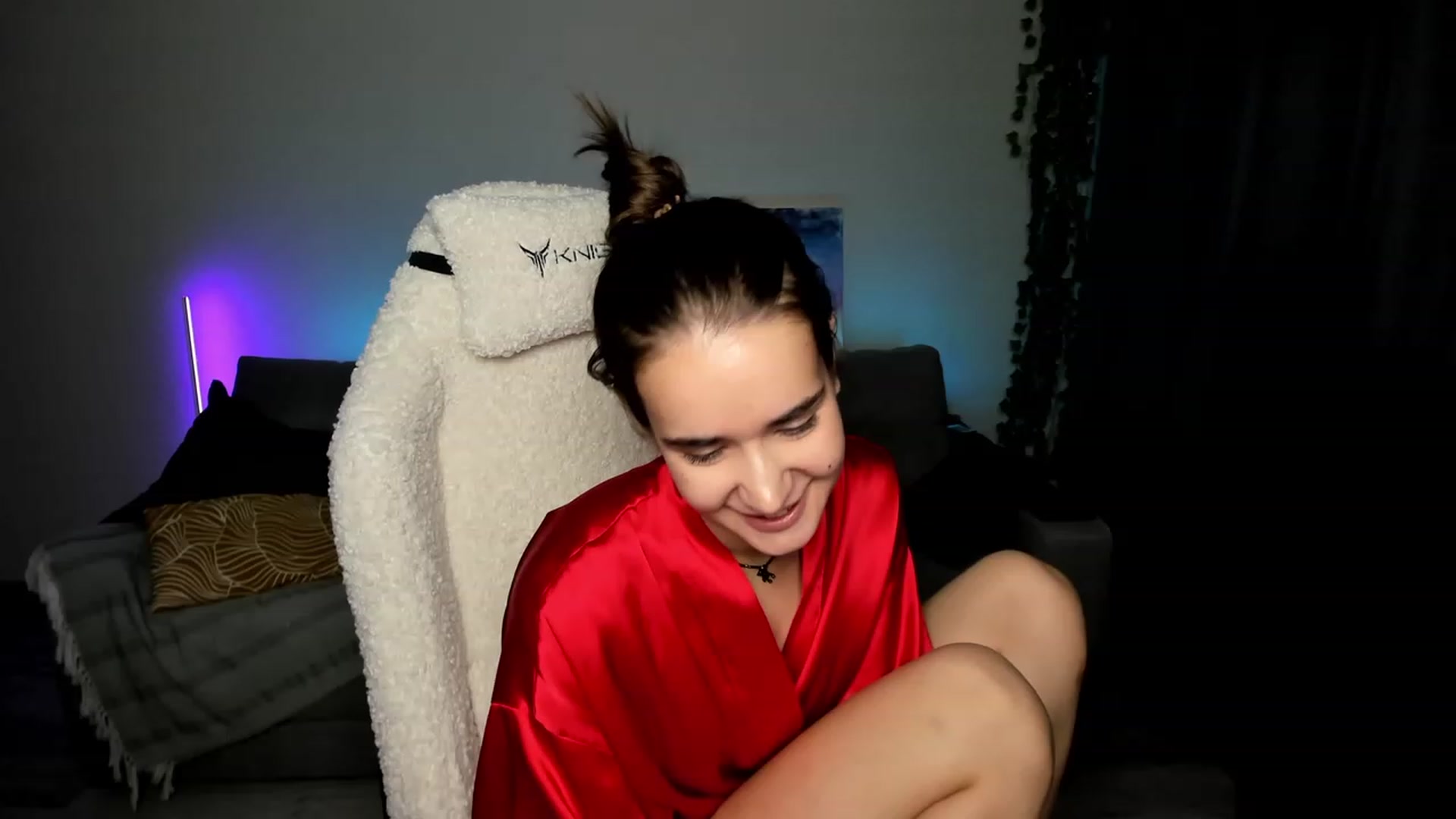 Gallery image thumbnail from Ellies_Smile's myfreecams stream on, 03/06/2024, 15:32 image 9 of 20
