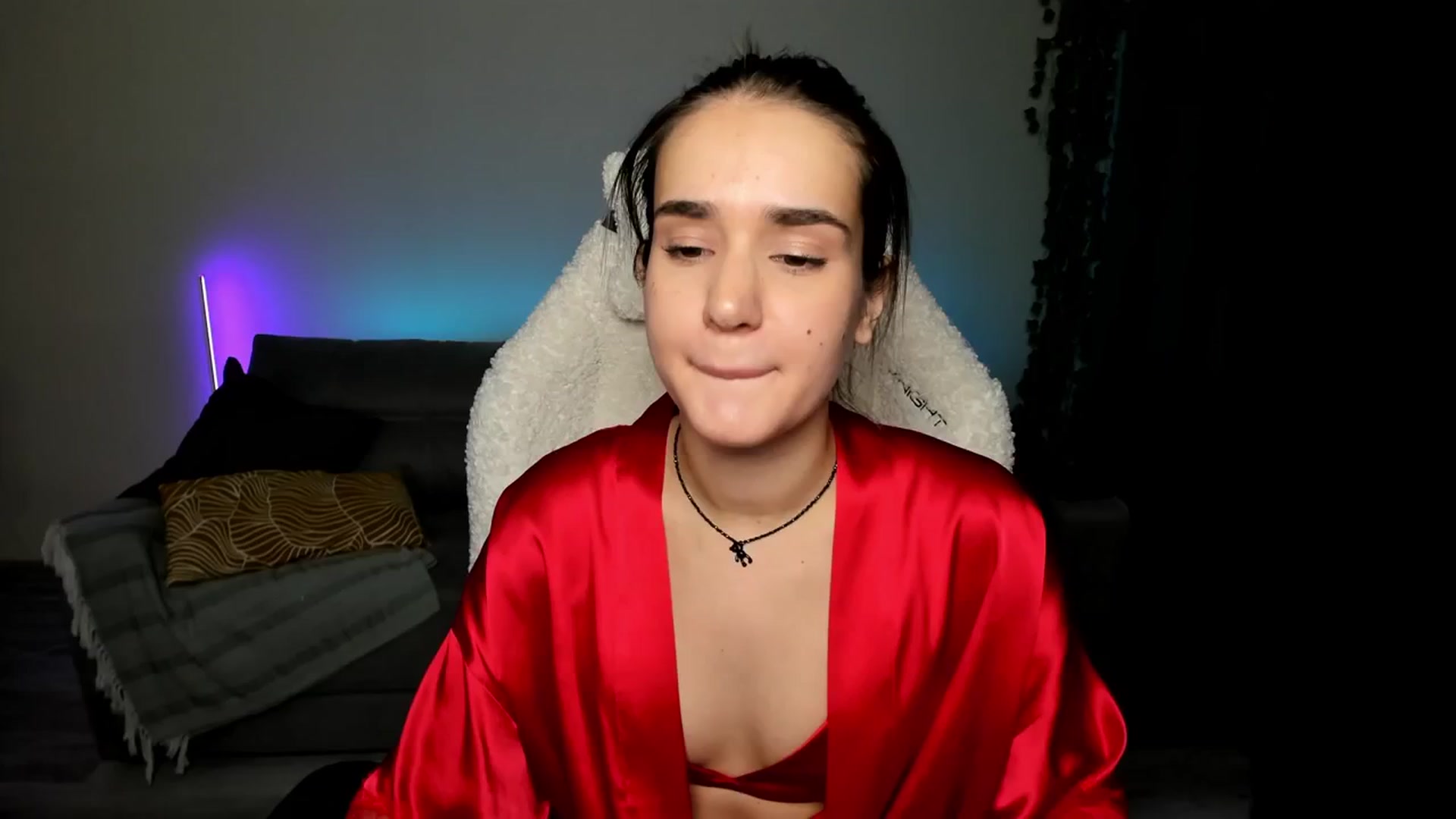 Gallery image thumbnail from Ellies_Smile's myfreecams stream on, 03/06/2024, 16:04 image 13 of 20