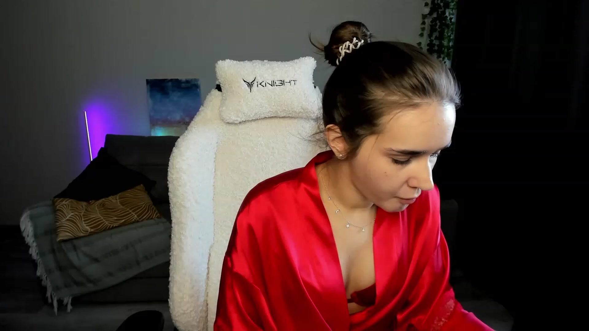 Gallery image thumbnail from Ellies_Smile's myfreecams stream on, 03/11/2024, 11:59 image 7 of 20