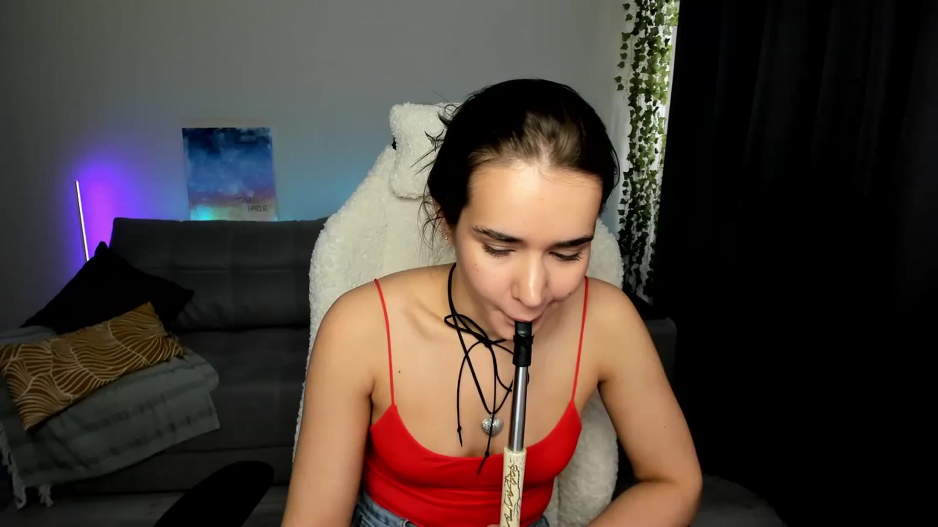 Gallery image thumbnail from Ellies_Smile's myfreecams stream on, 03/16/2024, 07:37 image 6 of 20