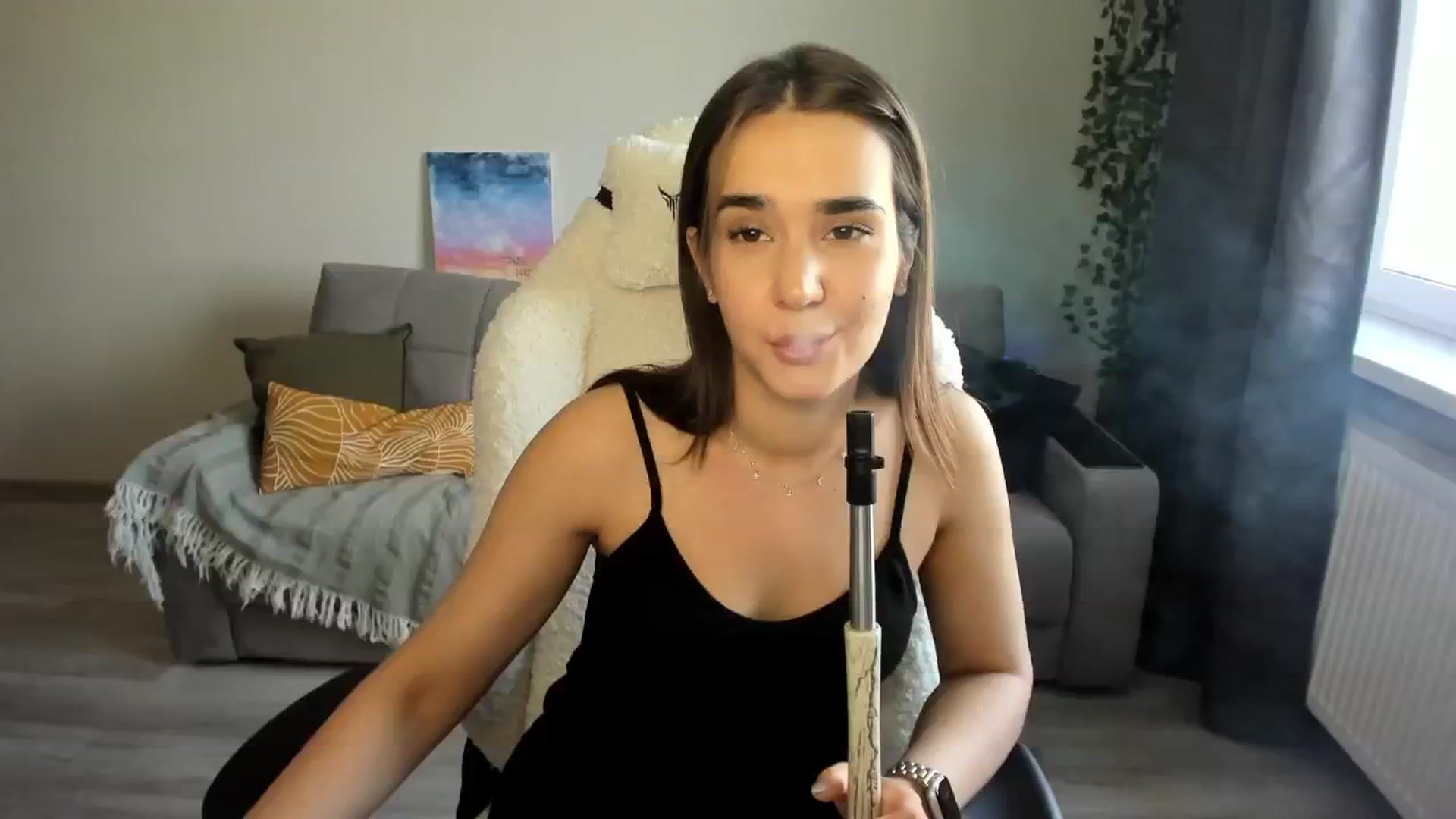 Gallery image thumbnail from Ellies_Smile's myfreecams stream on, 05/09/2024, 13:15 image 5 of 20