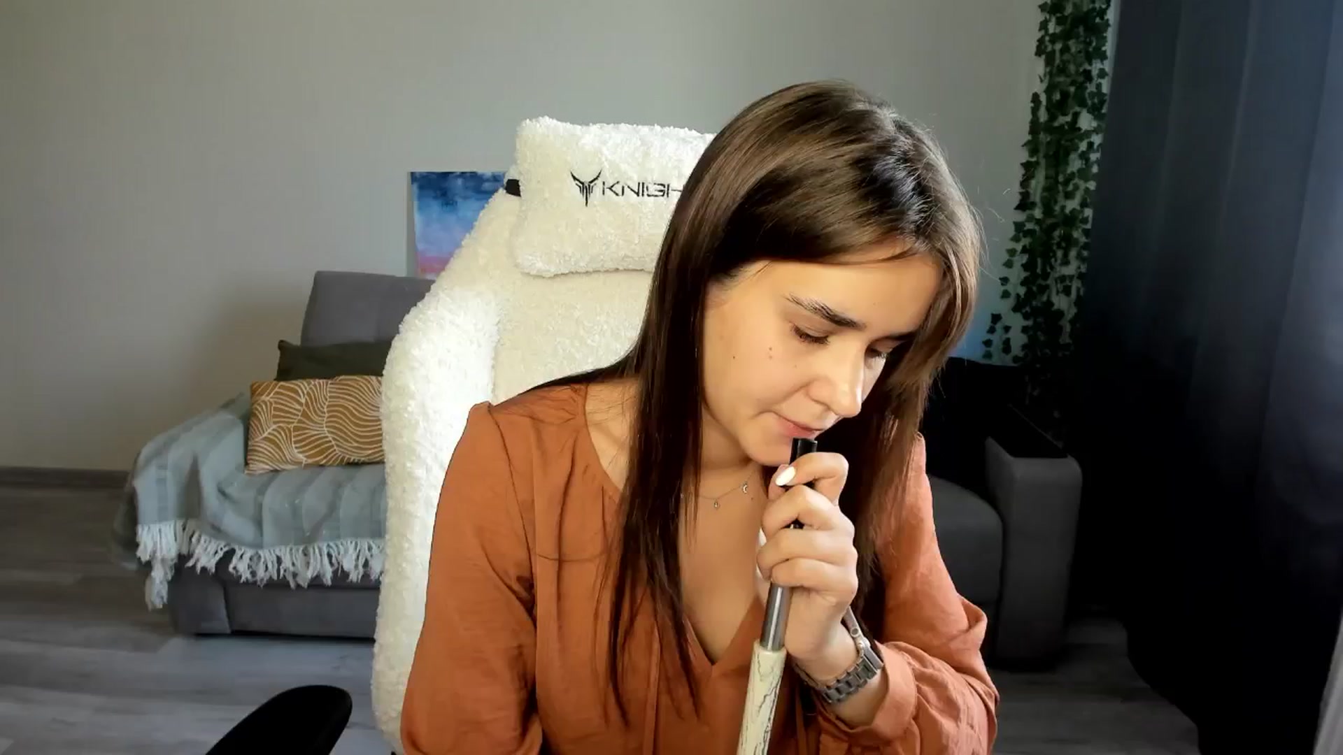 Gallery image thumbnail from Ellies_Smile's myfreecams stream on, 06/11/2024, 14:11 image 10 of 20
