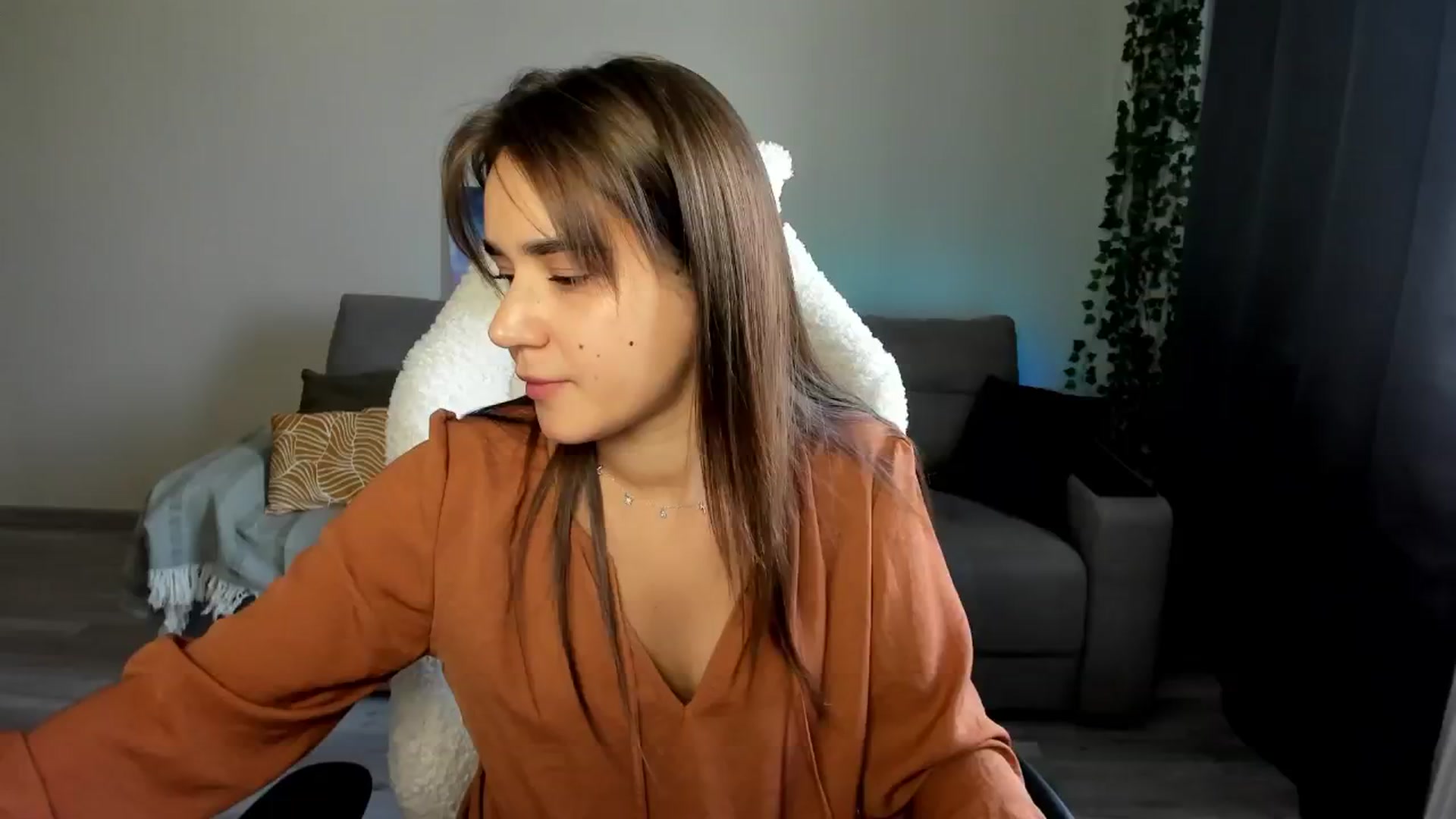 Gallery image thumbnail from Ellies_Smile's myfreecams stream on, 06/11/2024, 14:11 image 5 of 20