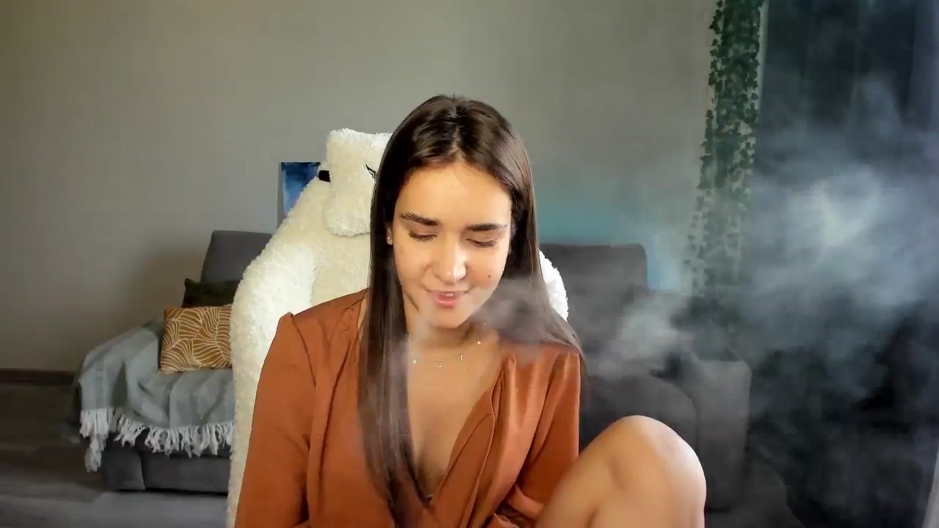 Gallery image thumbnail from Ellies_Smile's myfreecams stream on, 06/11/2024, 14:44 image 10 of 20
