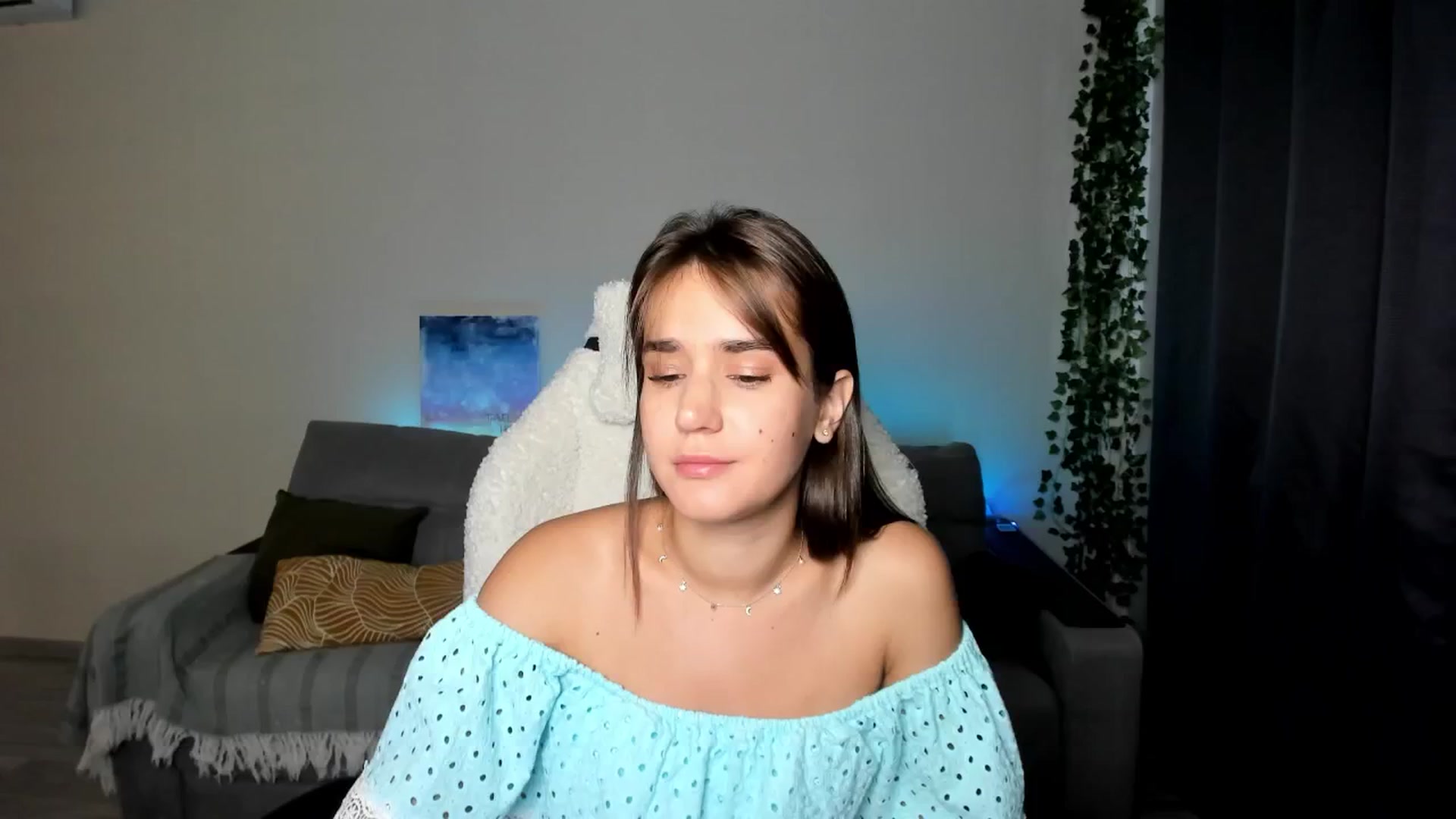 Gallery image thumbnail from Ellies_Smile's myfreecams stream on, 06/17/2024, 14:43 image 20 of 20