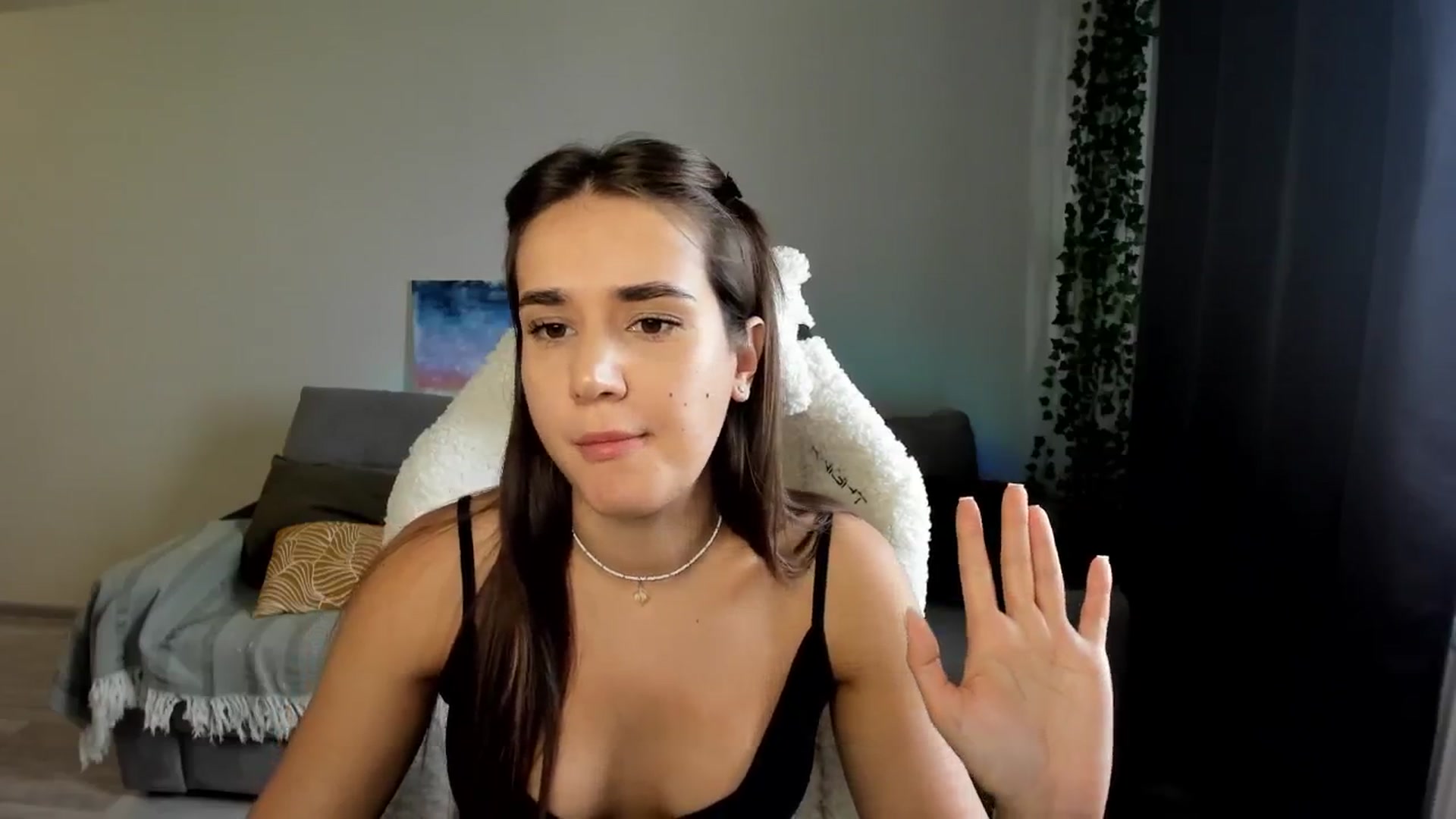 Gallery image thumbnail from Ellies_Smile's myfreecams stream on, 07/23/2024, 12:30 image 5 of 20