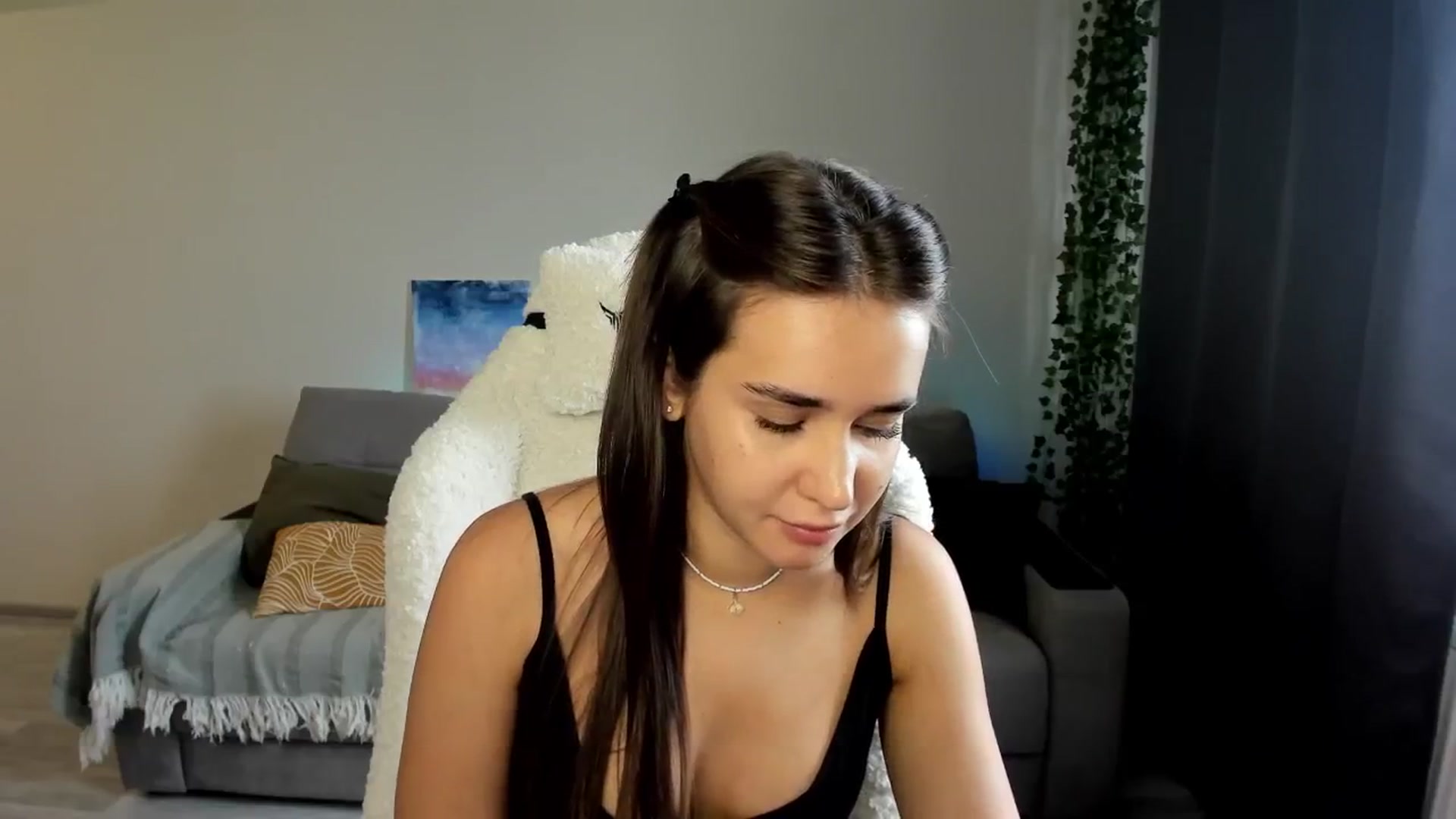 Gallery image thumbnail from Ellies_Smile's myfreecams stream on, 07/23/2024, 12:30 image 10 of 20