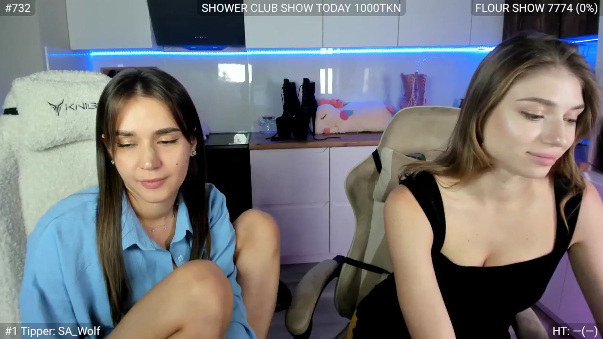 Gallery image thumbnail from Ellies_Smile's myfreecams stream on, 08/16/2024, 16:45 image 6 of 20
