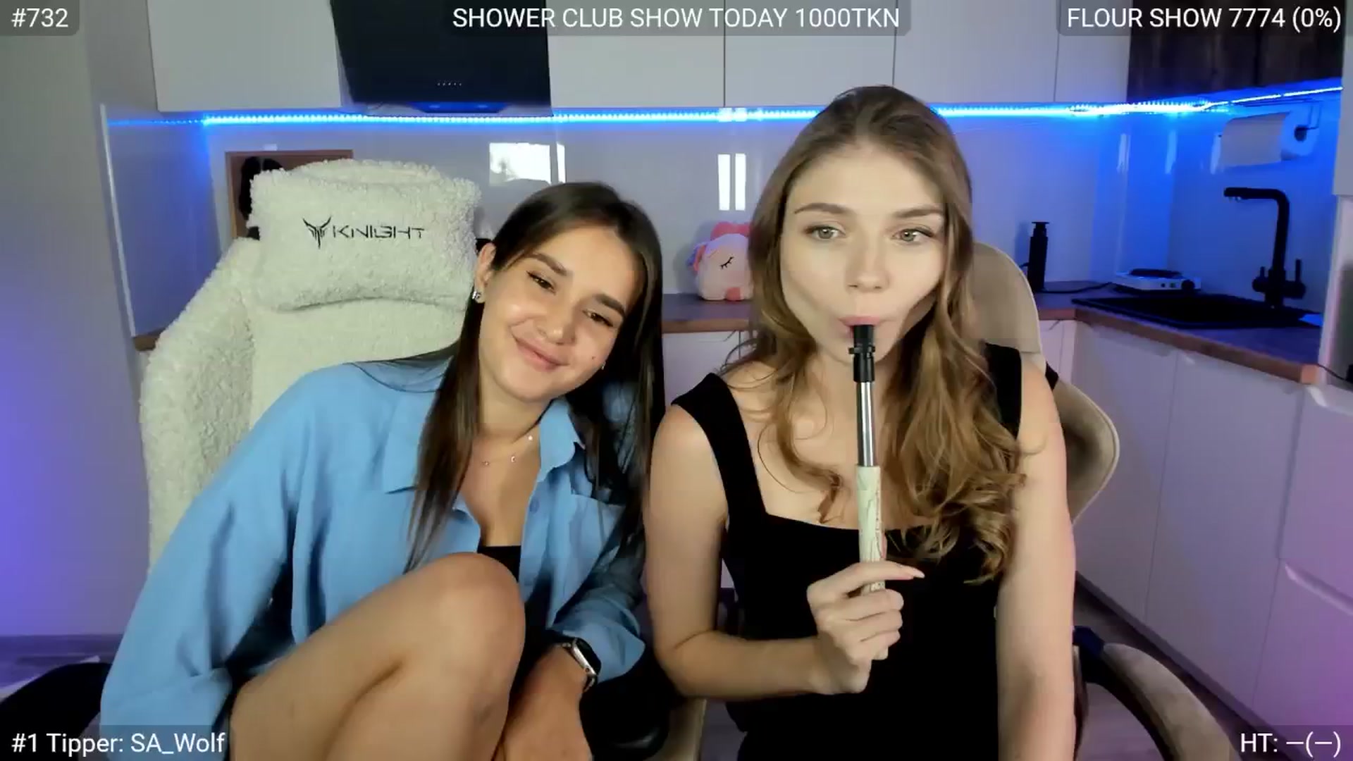 Gallery image thumbnail from Ellies_Smile's myfreecams stream on, 08/16/2024, 16:45 image 2 of 20