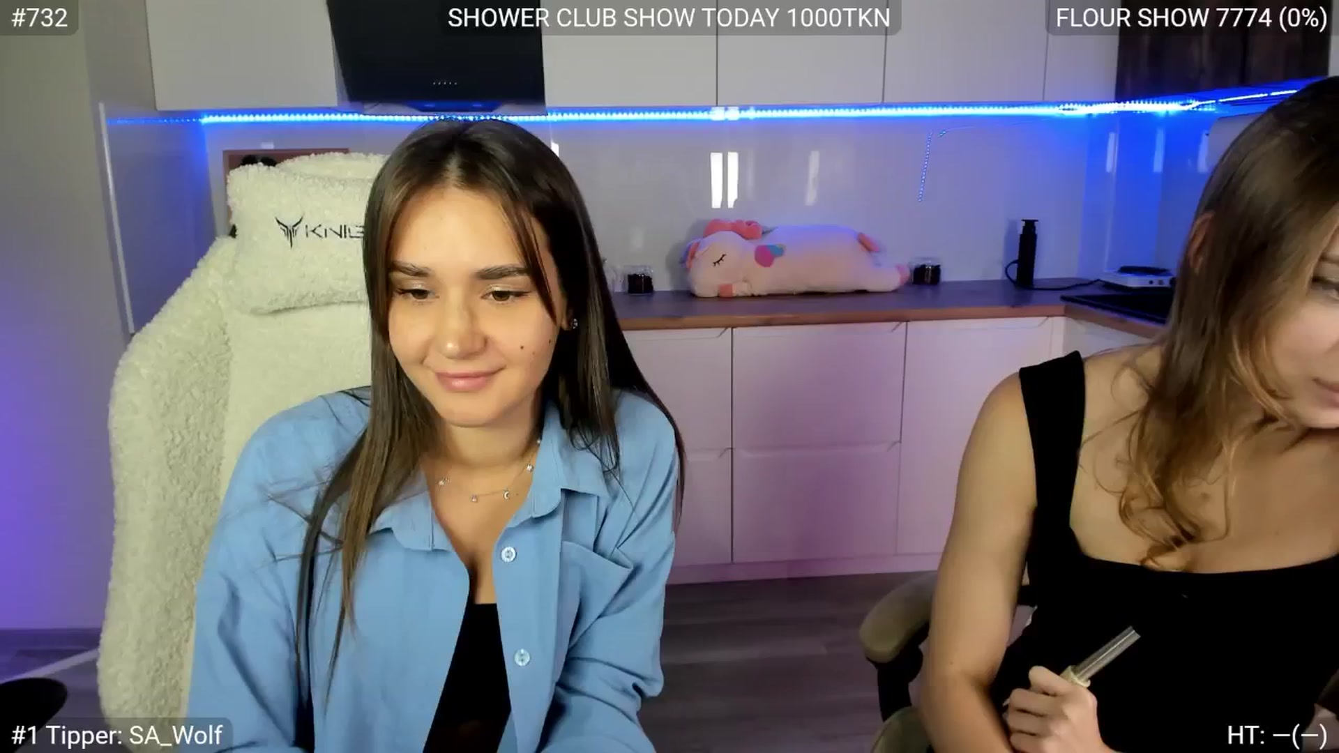 Gallery image thumbnail from Ellies_Smile's myfreecams stream on, 08/16/2024, 16:45 image 1 of 20