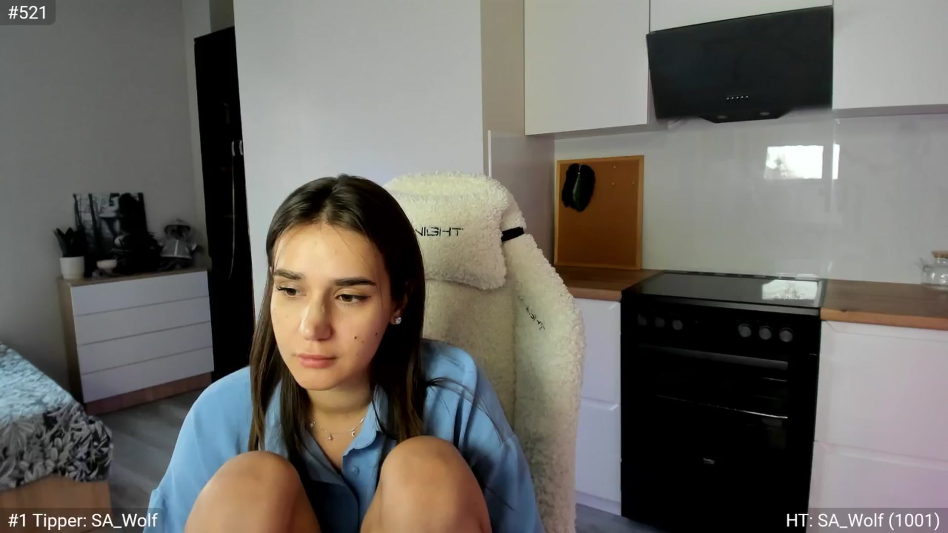 Gallery image thumbnail from Ellies_Smile's myfreecams stream on, 08/17/2024, 03:57 image 5 of 20