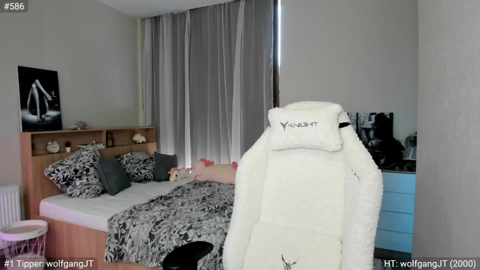 Gallery image thumbnail from Ellies_Smile's myfreecams stream on, 10/02/2024, 07:29 image 16 of 20