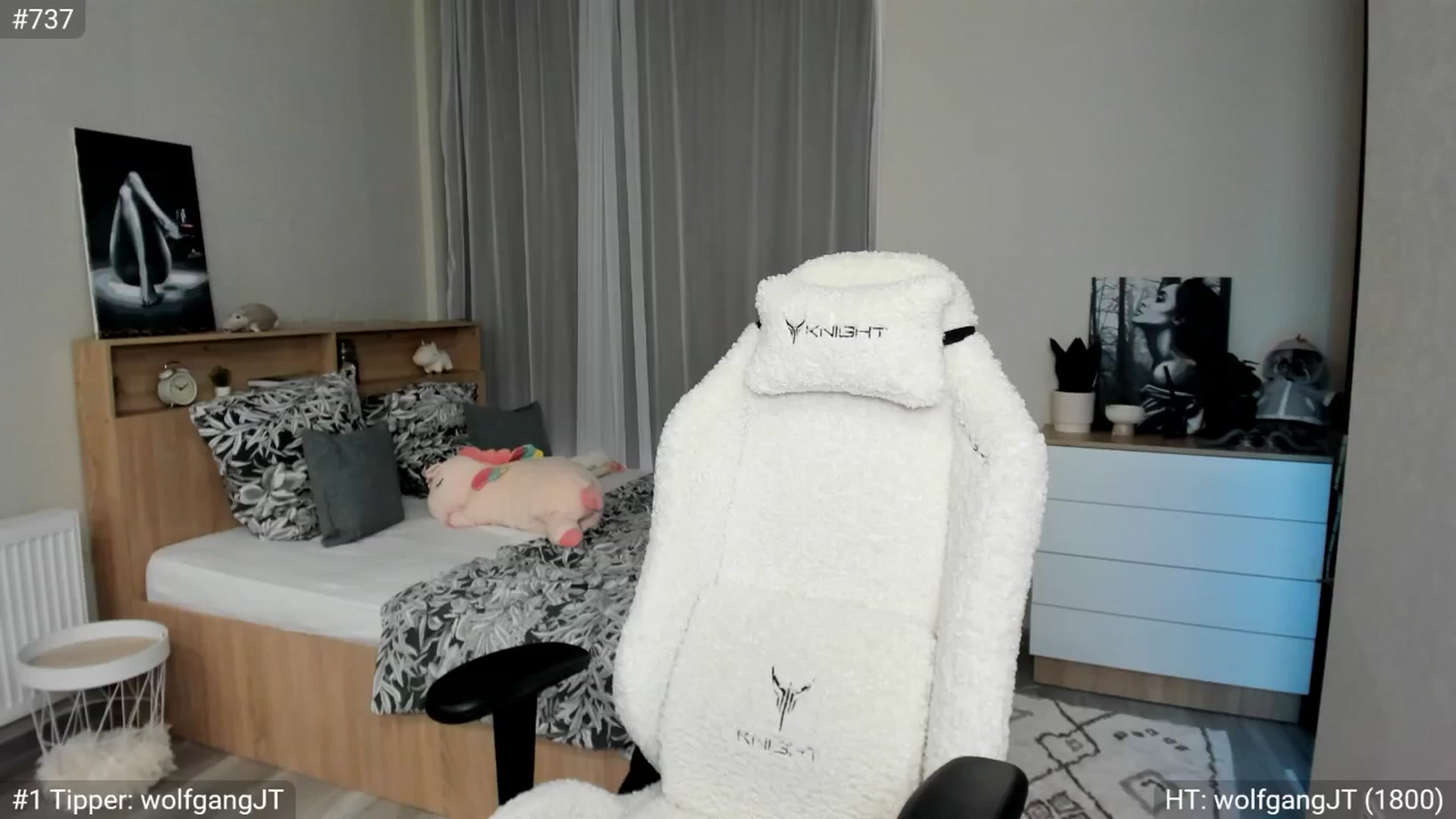 Gallery image thumbnail from Ellies_Smile's myfreecams stream on, 10/05/2024, 09:14 image 17 of 20