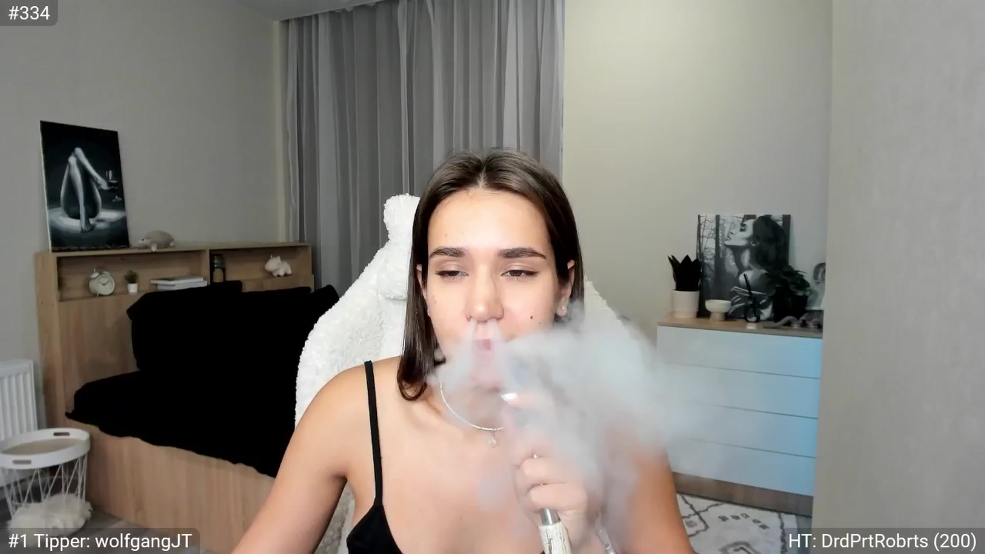 Gallery image thumbnail from Ellies_Smile's myfreecams stream on, 10/10/2024, 09:49 image 17 of 20