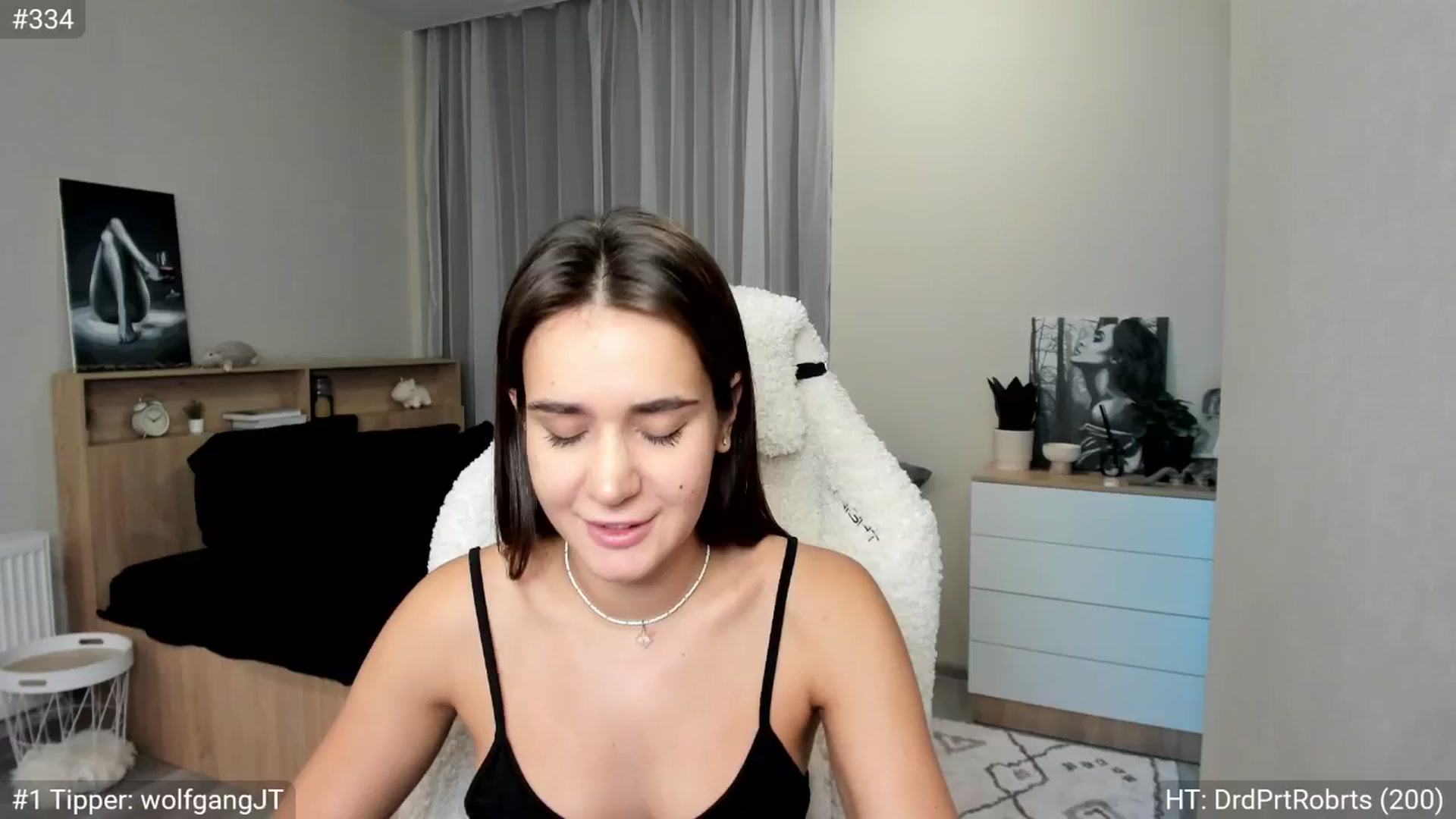 Gallery image thumbnail from Ellies_Smile's myfreecams stream on, 10/10/2024, 09:49 image 16 of 20