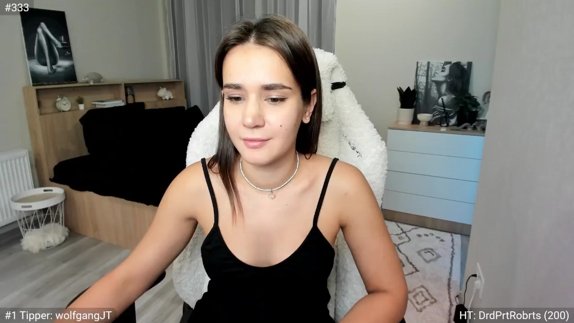 Gallery image thumbnail from Ellies_Smile's myfreecams stream on, 10/10/2024, 09:49 image 20 of 20