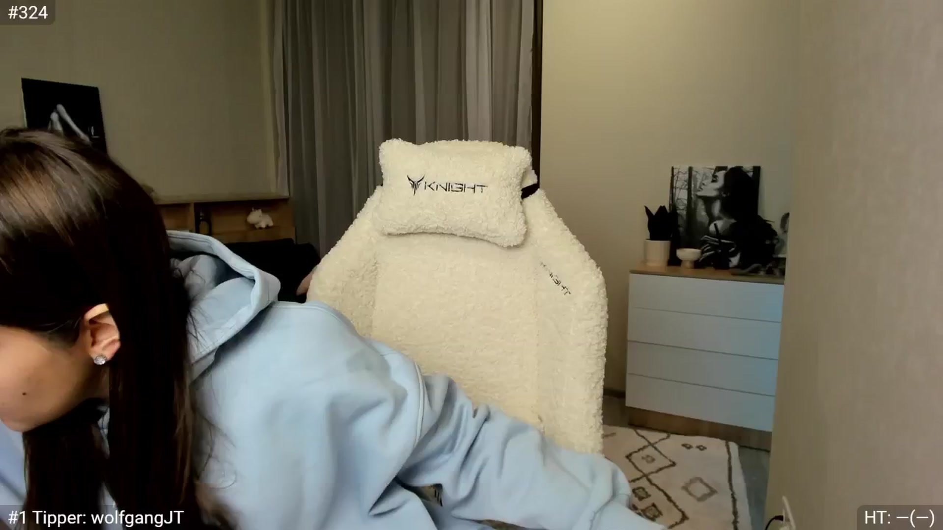 Gallery image thumbnail from Ellies_Smile's myfreecams stream on, 10/15/2024, 11:47 image 1 of 20
