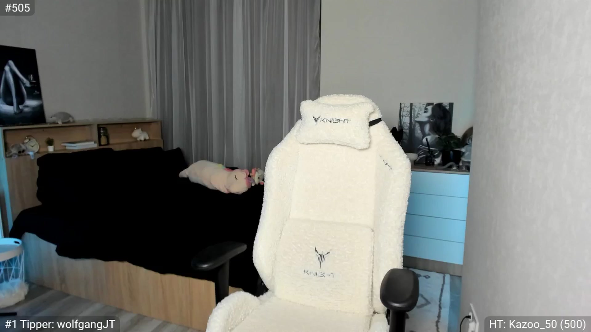 Gallery image thumbnail from Ellies_Smile's myfreecams stream on, 10/20/2024, 14:05 image 12 of 20