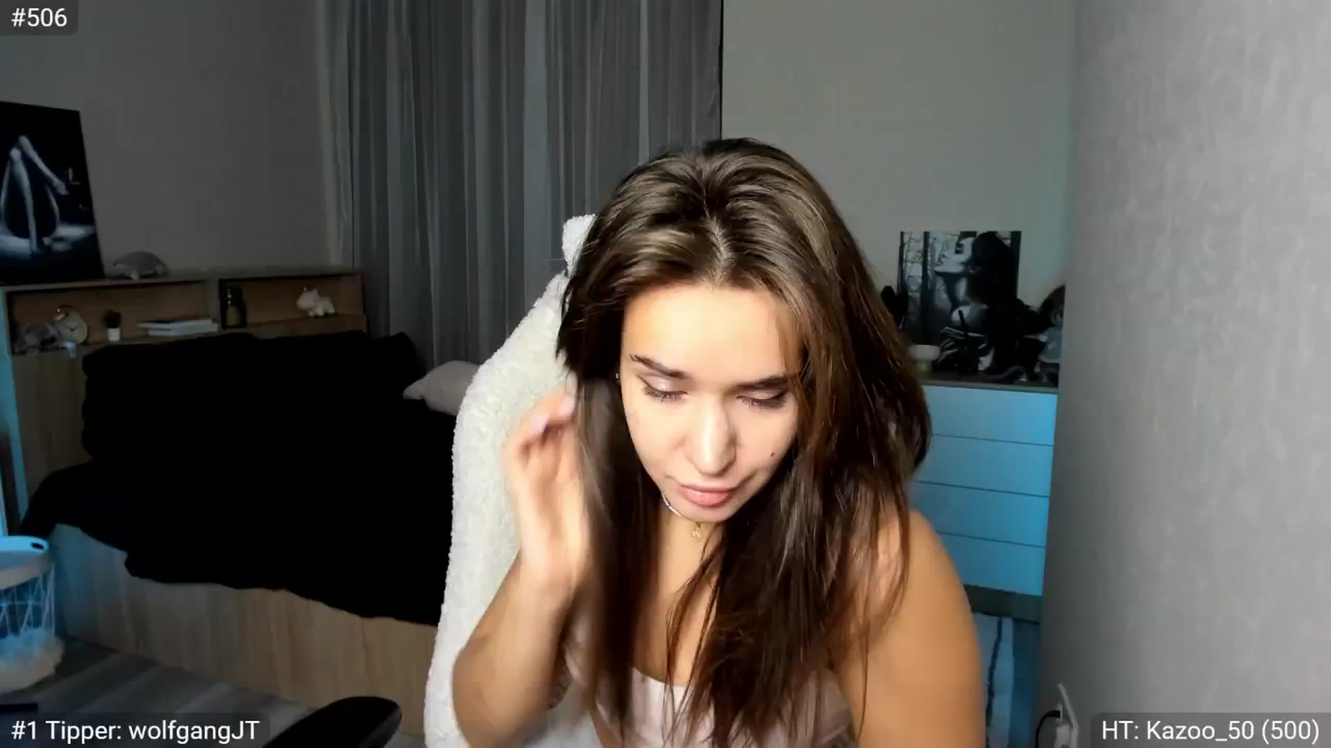 Gallery image thumbnail from Ellies_Smile's myfreecams stream on, 10/20/2024, 14:05 image 19 of 20