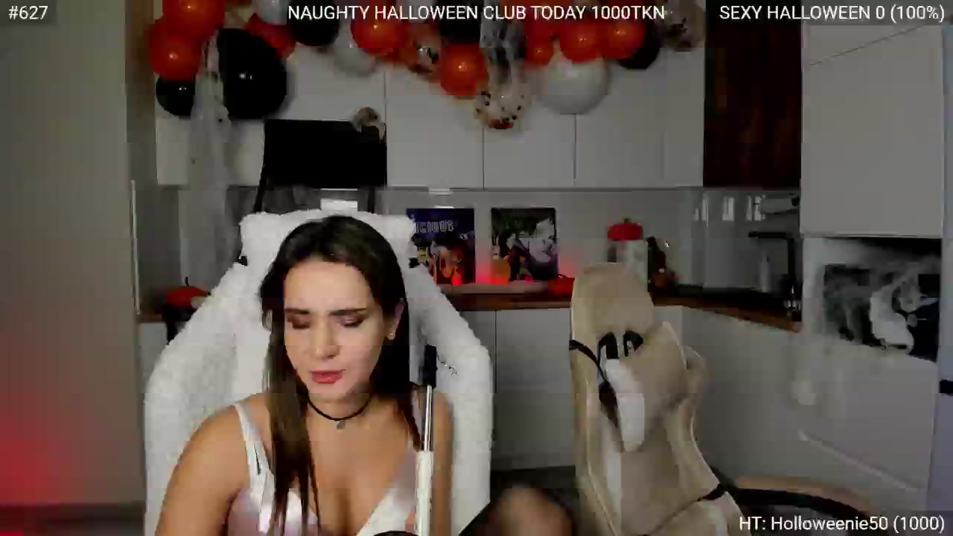 Gallery image thumbnail from Ellies_Smile's myfreecams stream on, 11/01/2024, 24:15 image 18 of 20