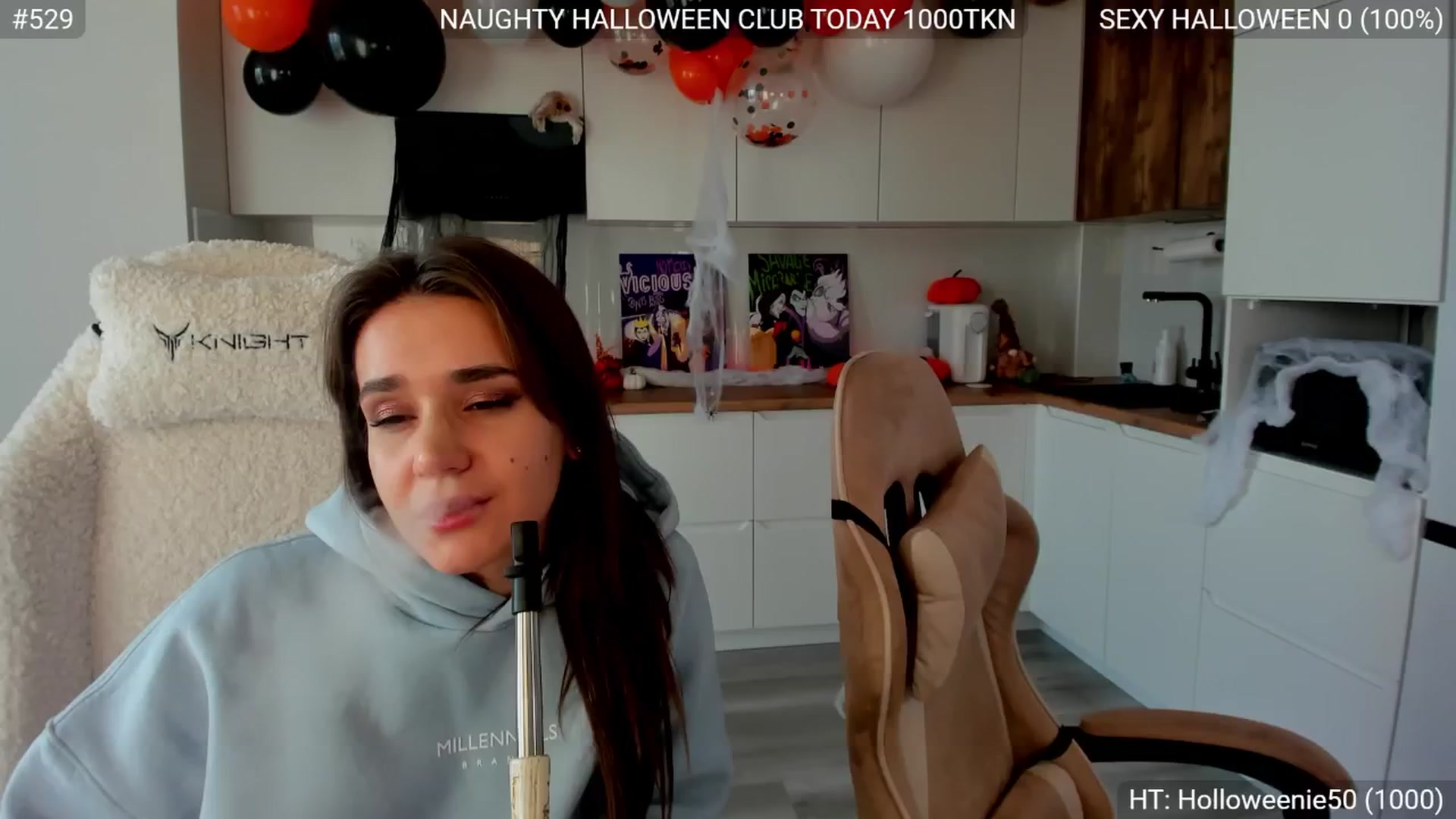 Gallery image thumbnail from Ellies_Smile's myfreecams stream on, 11/01/2024, 06:10 image 17 of 20