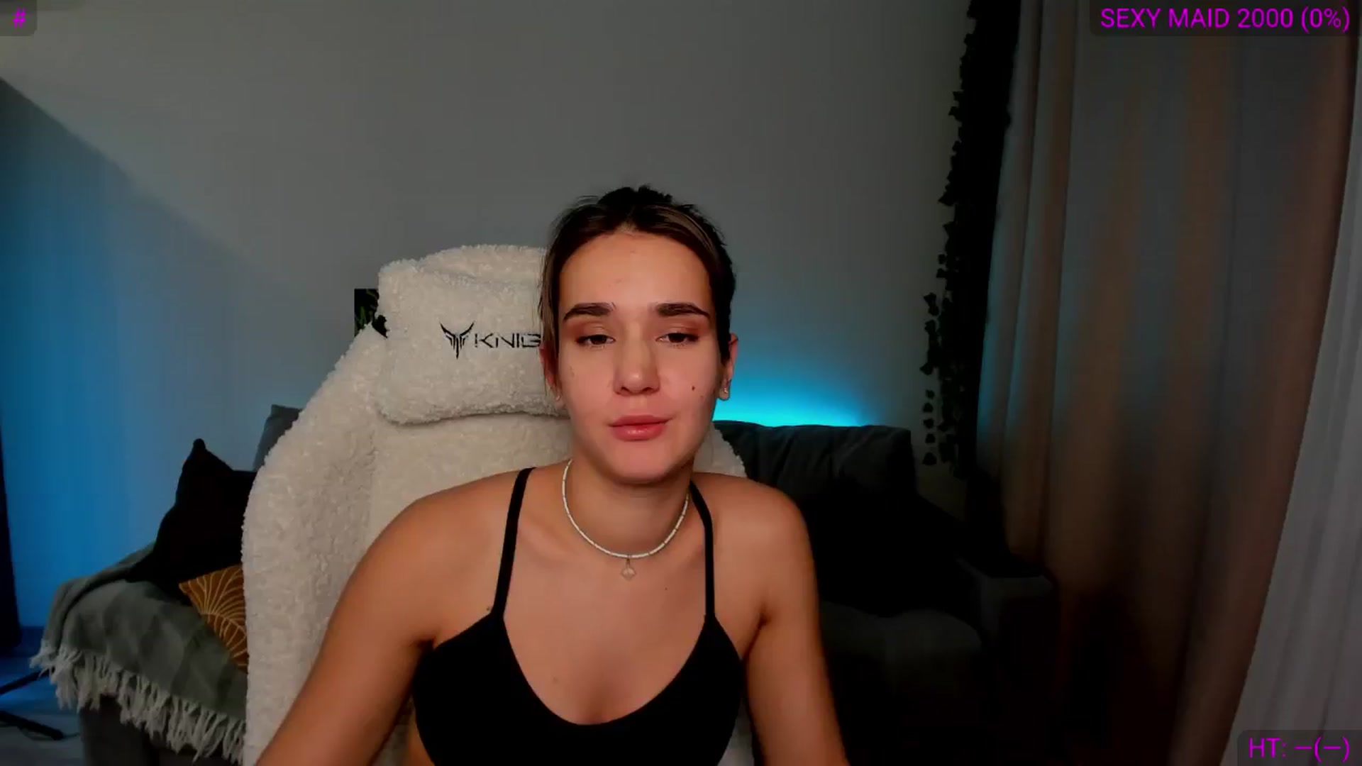 Gallery image thumbnail from Ellies_Smile's myfreecams stream on, 11/07/2024, 17:04 image 6 of 20