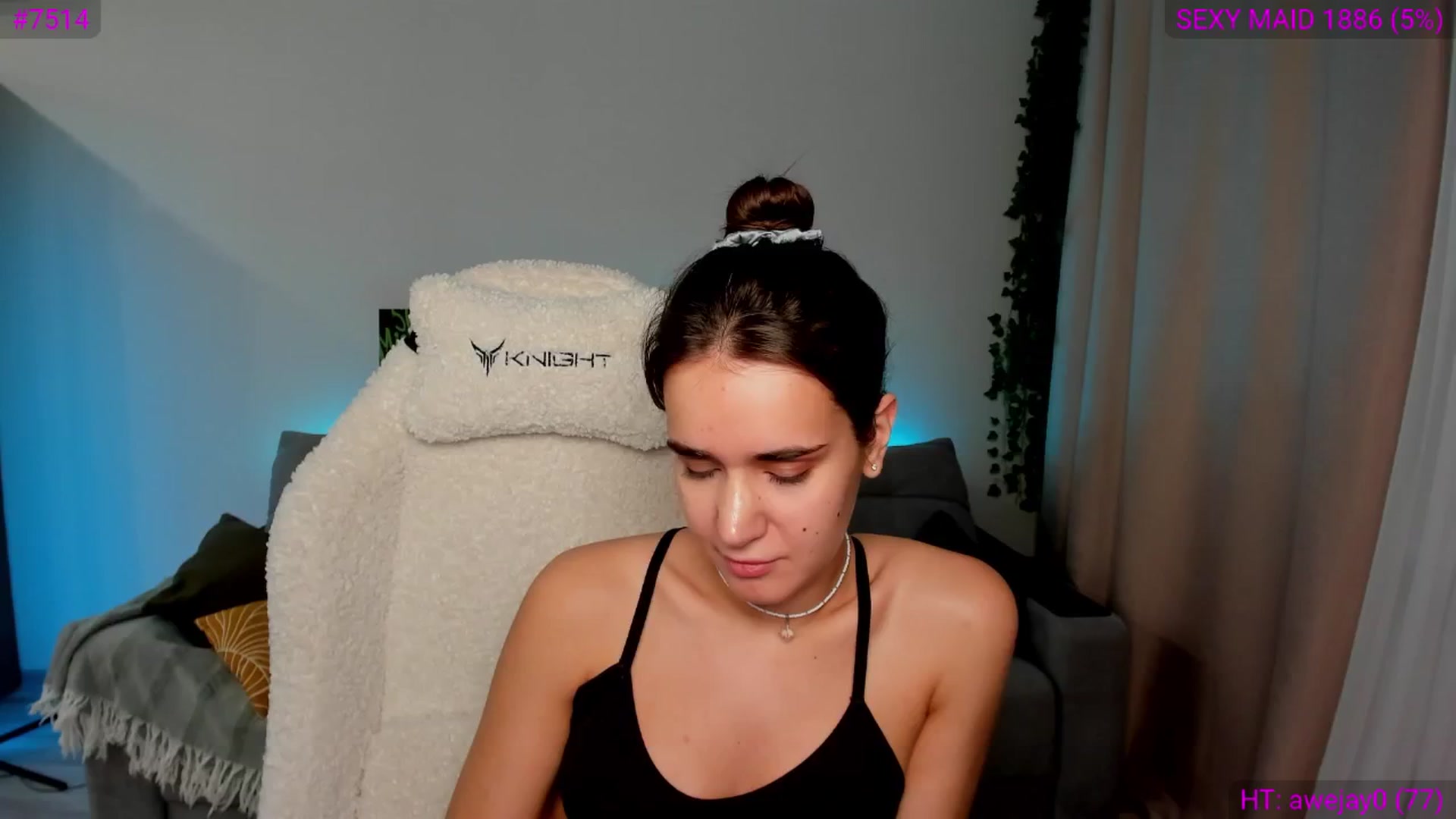 Gallery image thumbnail from Ellies_Smile's myfreecams stream on, 11/07/2024, 17:04 image 14 of 20