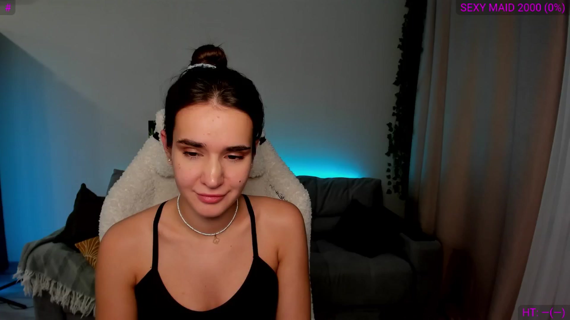 Gallery image thumbnail from Ellies_Smile's myfreecams stream on, 11/07/2024, 17:04 image 7 of 20