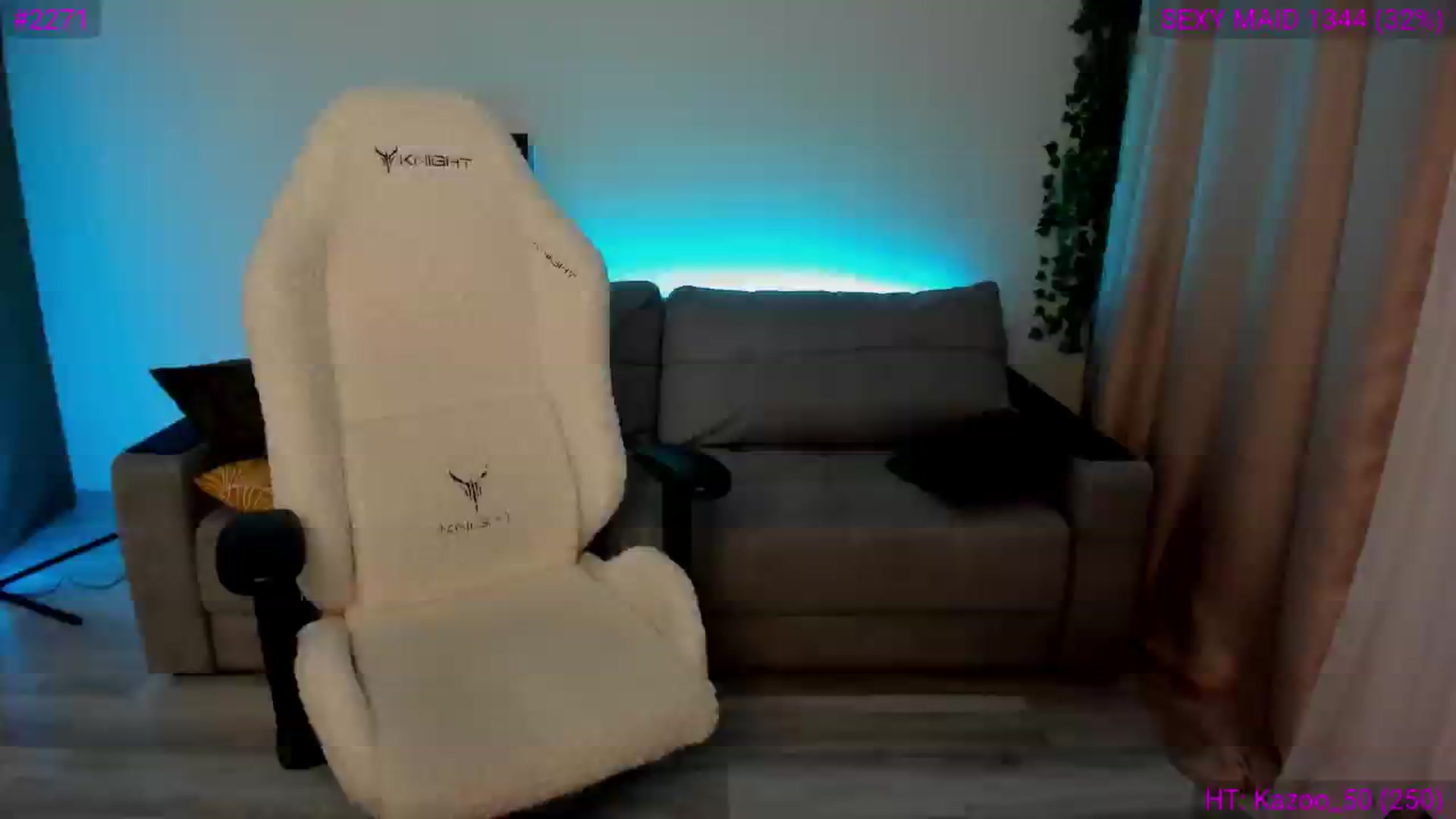 Gallery image thumbnail from Ellies_Smile's myfreecams stream on, 11/13/2024, 21:57 image 2 of 20