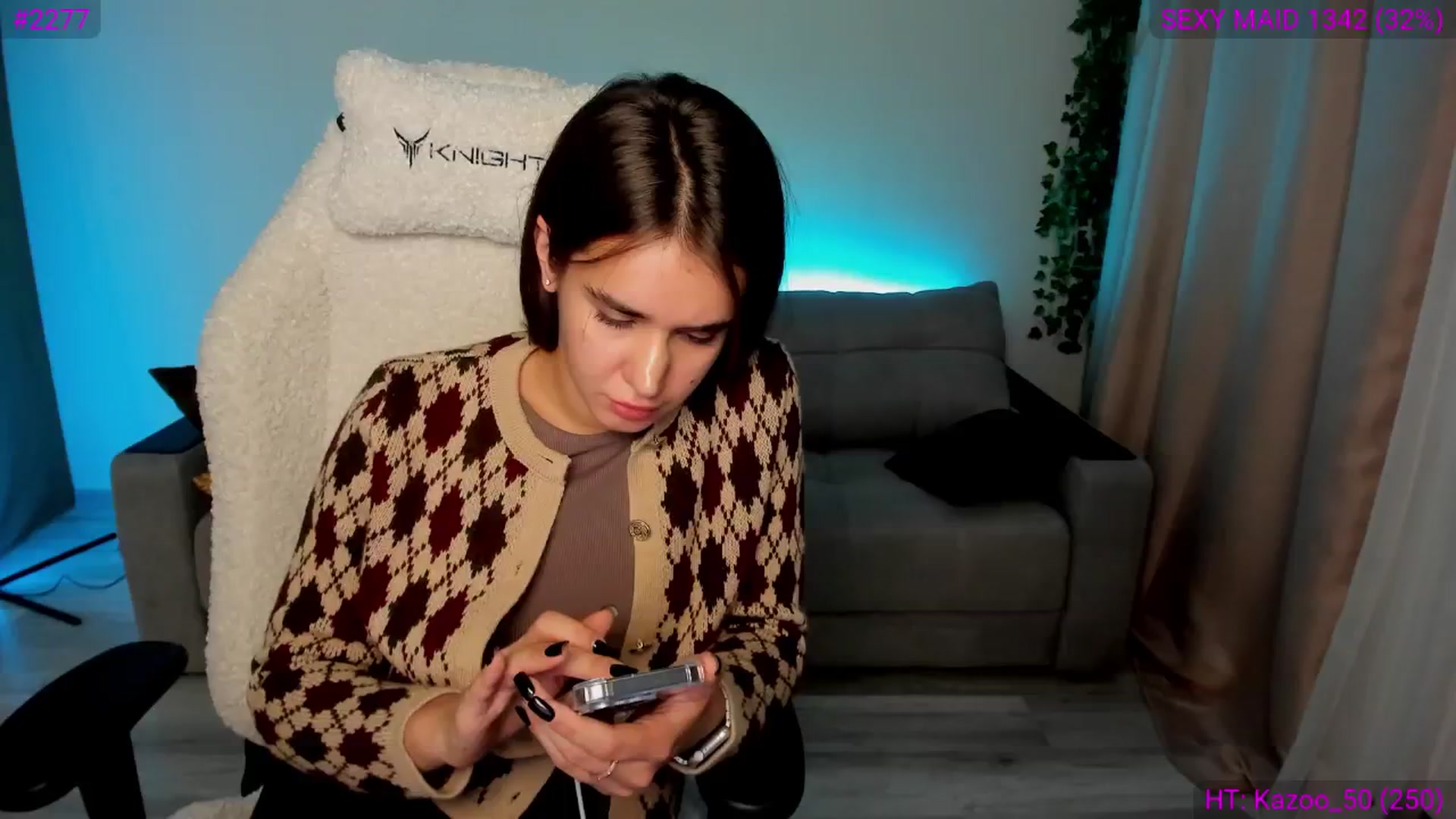 Gallery image thumbnail from Ellies_Smile's myfreecams stream on, 11/13/2024, 21:57 image 17 of 20