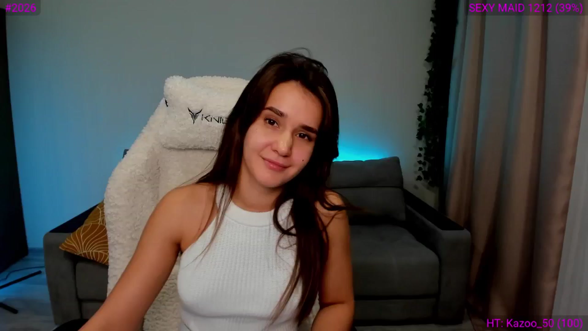 Gallery image thumbnail from Ellies_Smile's myfreecams stream on, 11/15/2024, 20:13 image 18 of 20