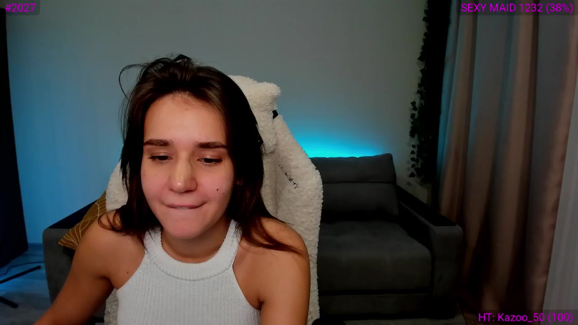 Gallery image thumbnail from Ellies_Smile's myfreecams stream on, 11/15/2024, 20:13 image 12 of 20