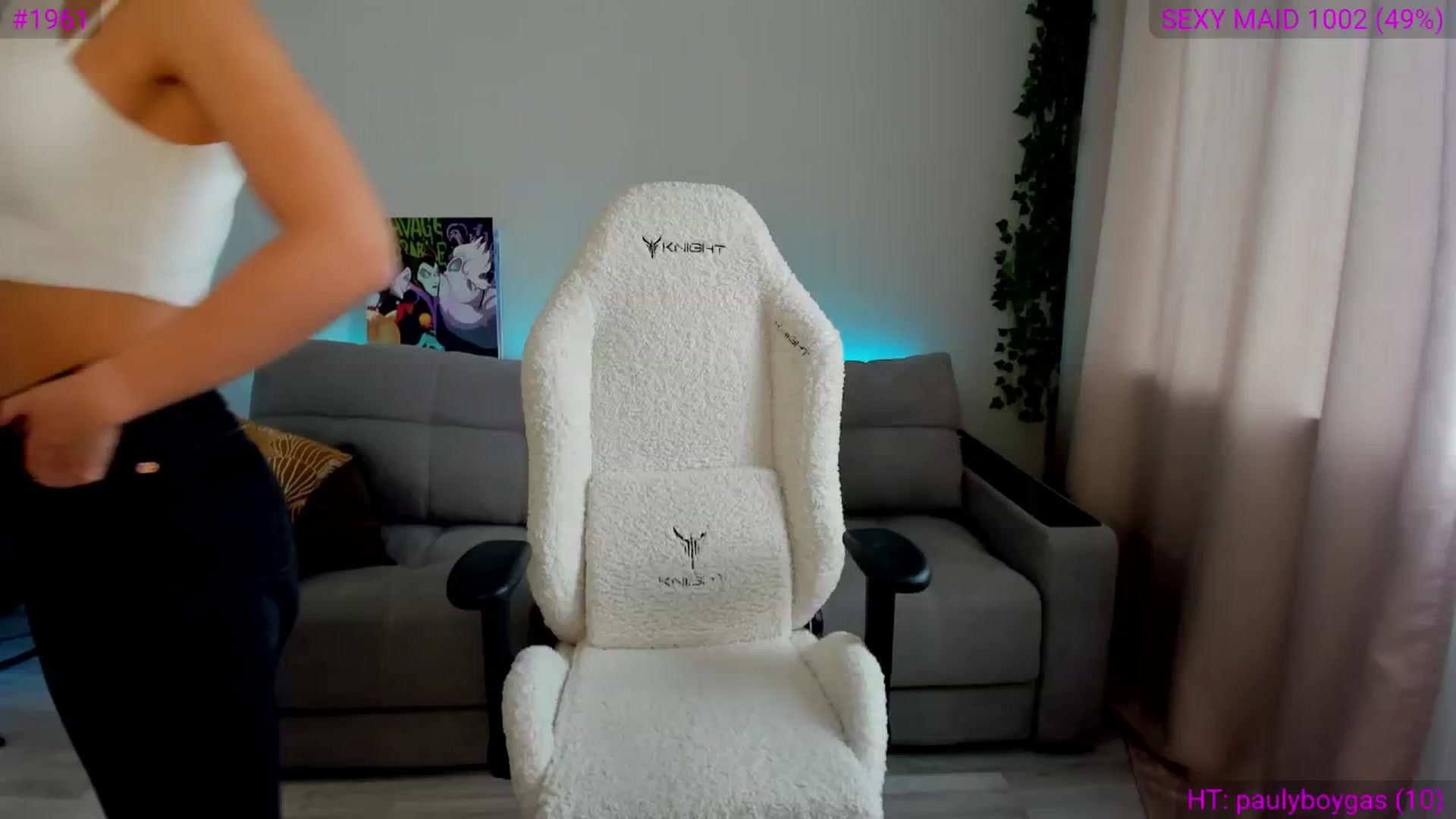 Gallery image thumbnail from Ellies_Smile's myfreecams stream on, 11/16/2024, 09:56 image 17 of 20