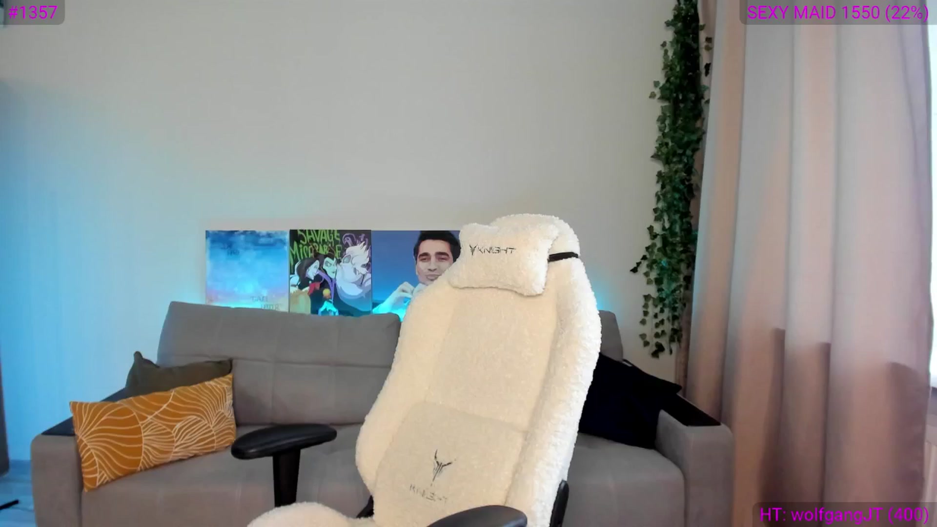Gallery image thumbnail from Ellies_Smile's myfreecams stream on, 11/24/2024, 12:08 image 17 of 20