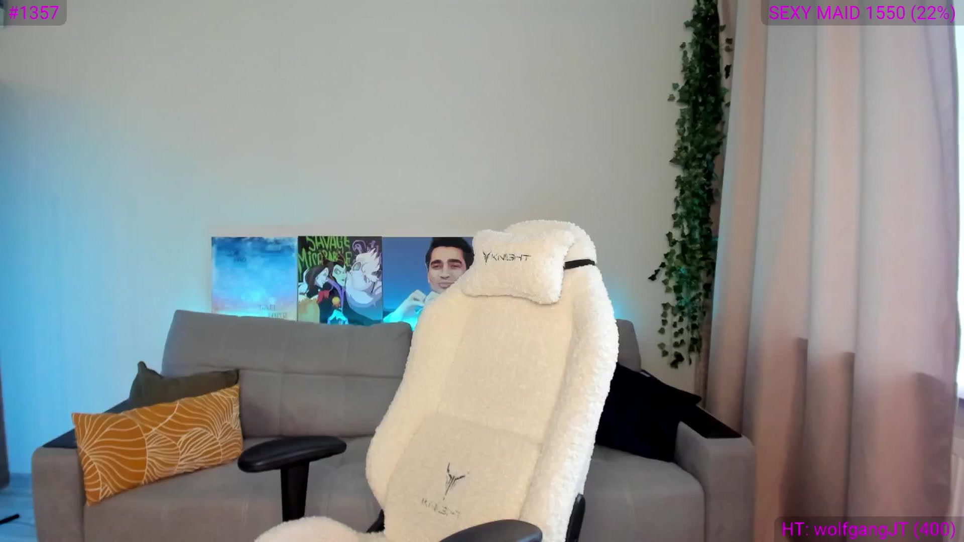 Gallery image thumbnail from Ellies_Smile's myfreecams stream on, 11/24/2024, 12:08 image 18 of 20
