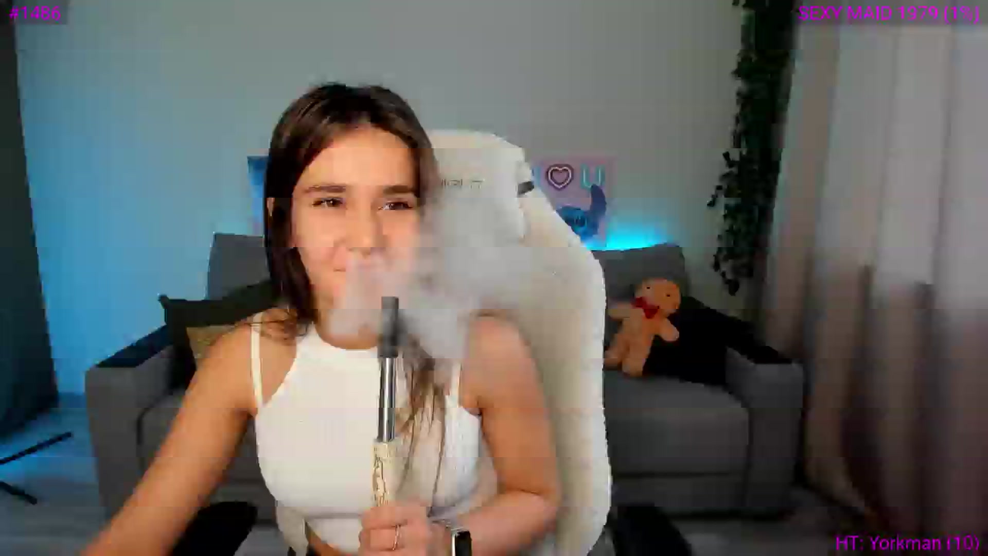 Gallery image thumbnail from Ellies_Smile's myfreecams stream on, 11/27/2024, 11:20 image 3 of 20
