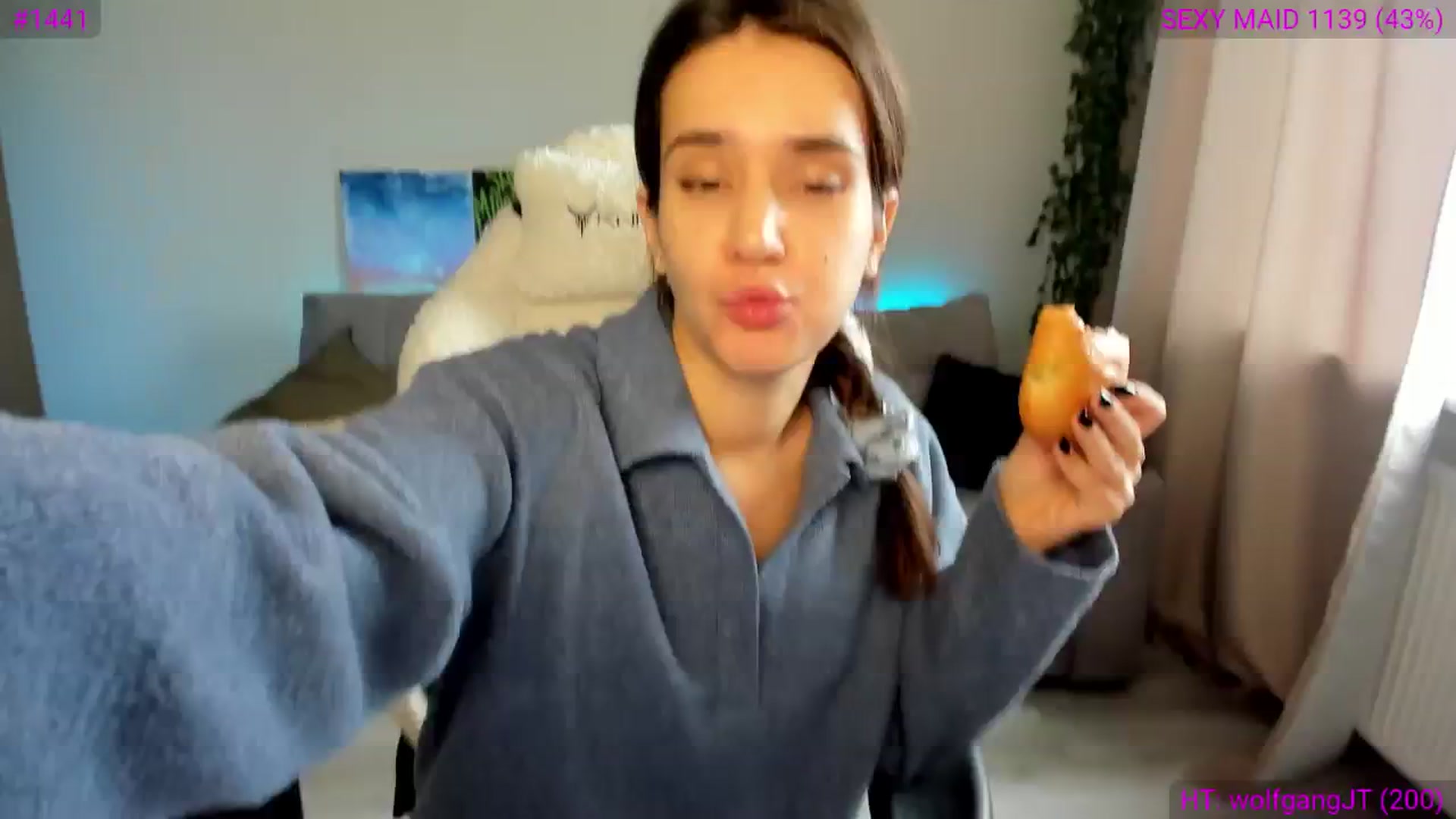 Gallery image thumbnail from Ellies_Smile's myfreecams stream on, 11/29/2024, 08:54 image 4 of 20