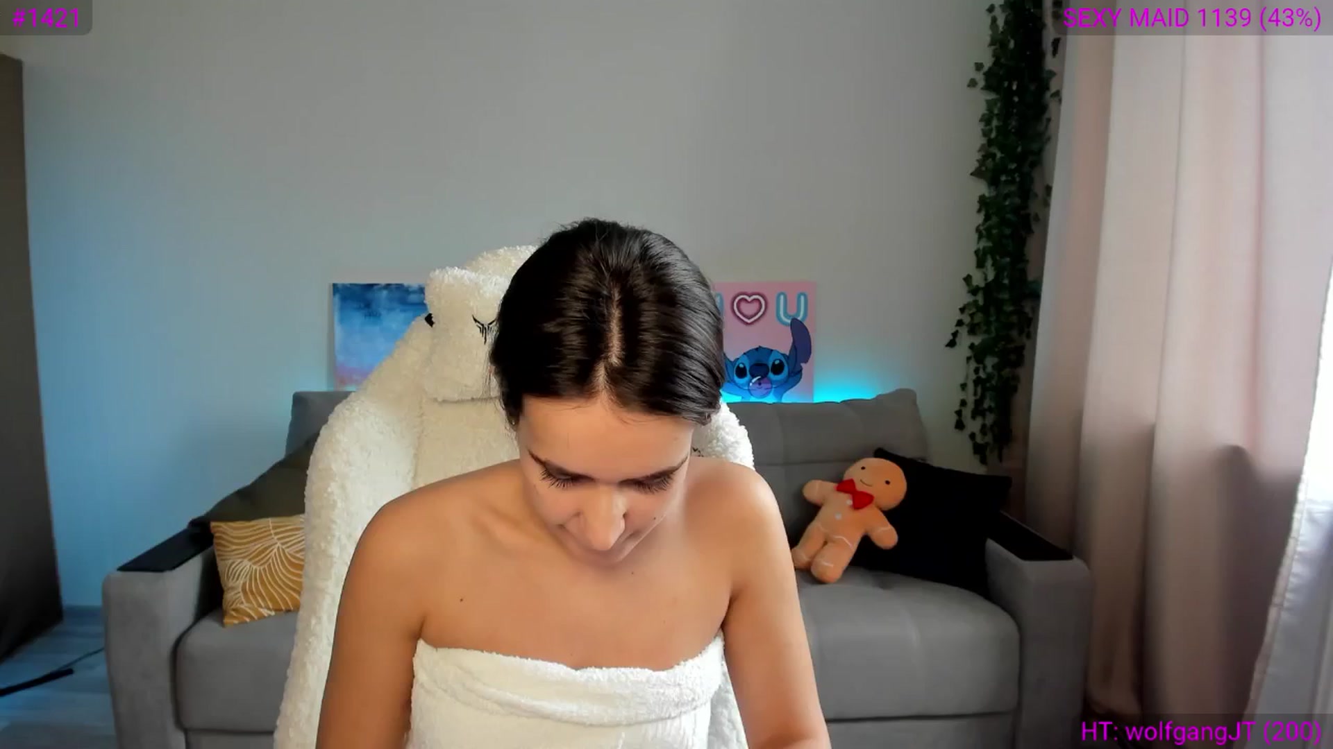 Gallery image thumbnail from Ellies_Smile's myfreecams stream on, 11/29/2024, 08:54 image 13 of 20