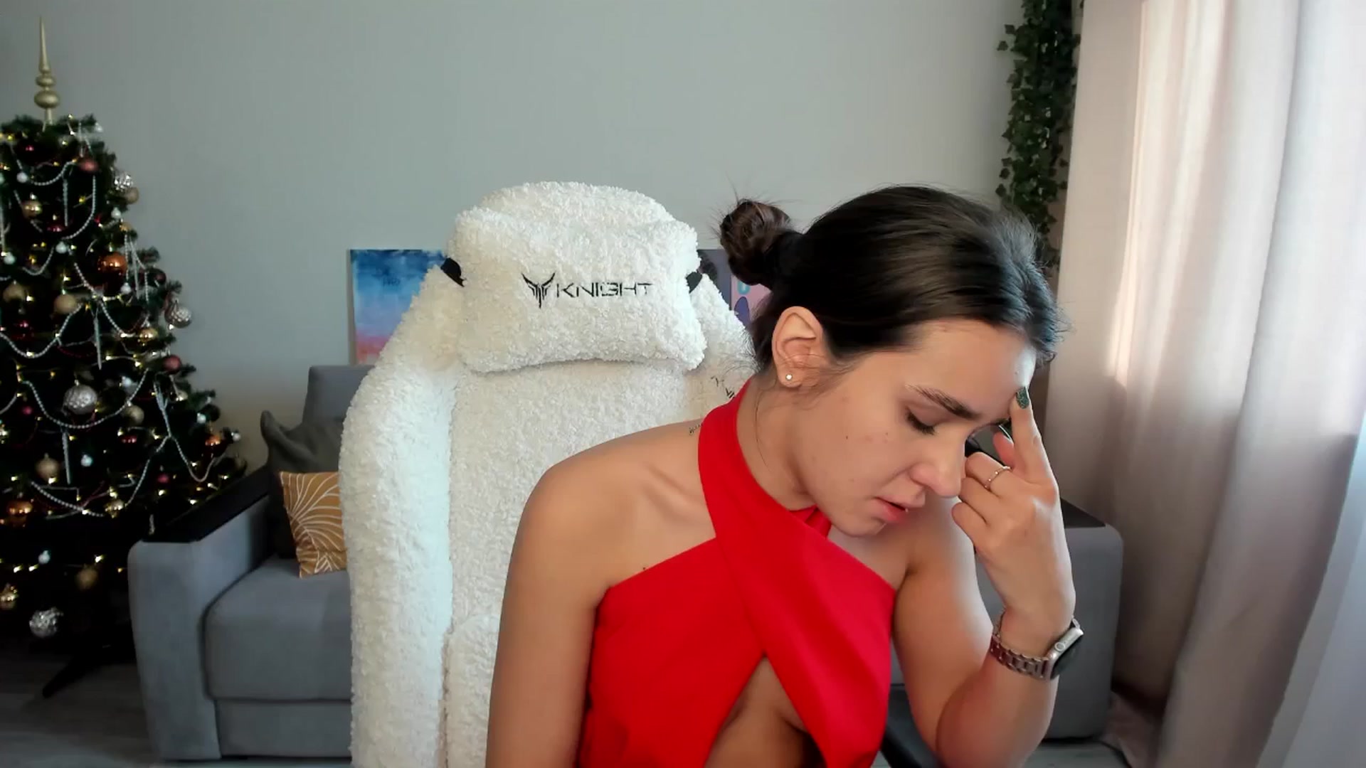 Gallery image thumbnail from Ellies_Smile's myfreecams stream on, 12/07/2024, 09:14 image 9 of 20