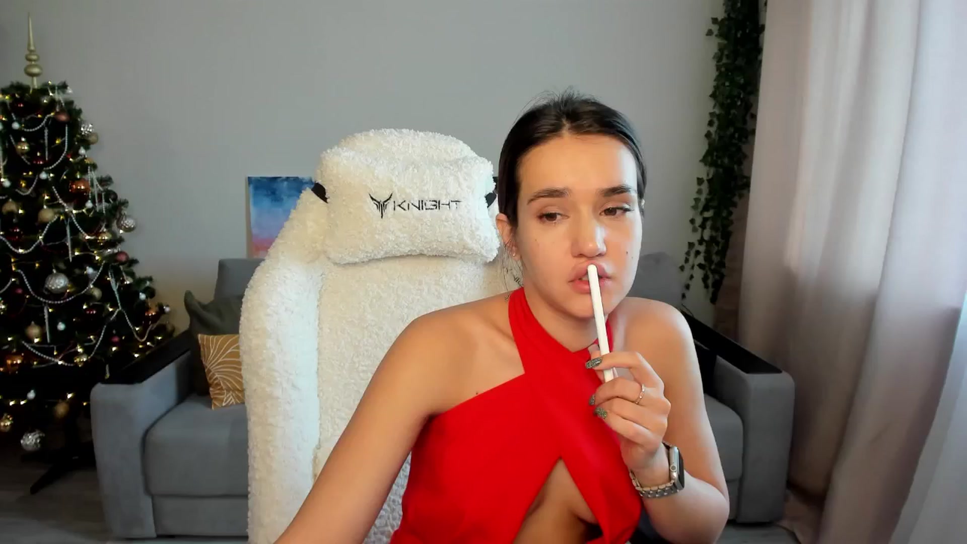 Gallery image thumbnail from Ellies_Smile's myfreecams stream on, 12/07/2024, 09:14 image 7 of 20