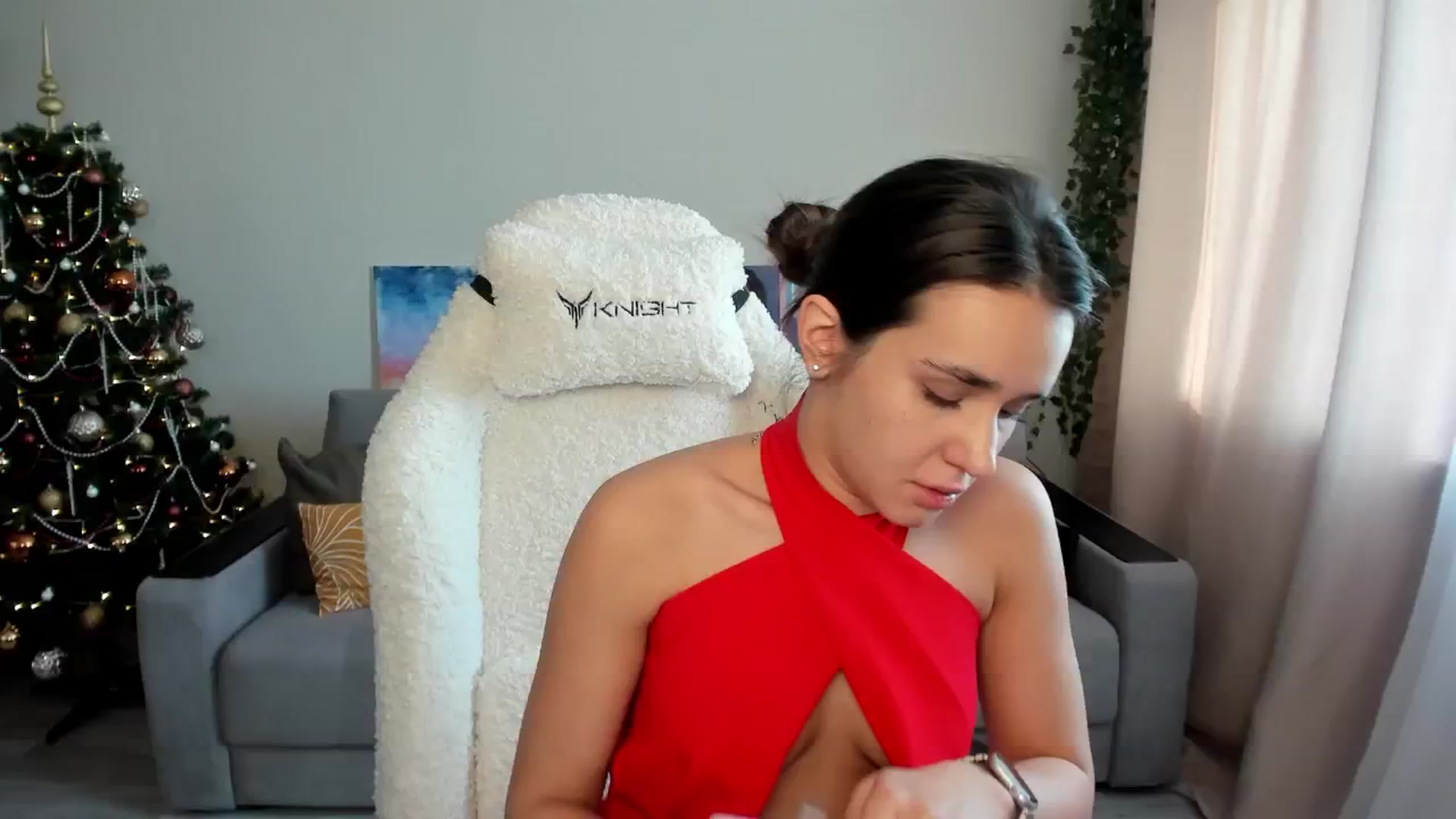 Gallery image thumbnail from Ellies_Smile's myfreecams stream on, 12/07/2024, 09:14 image 10 of 20