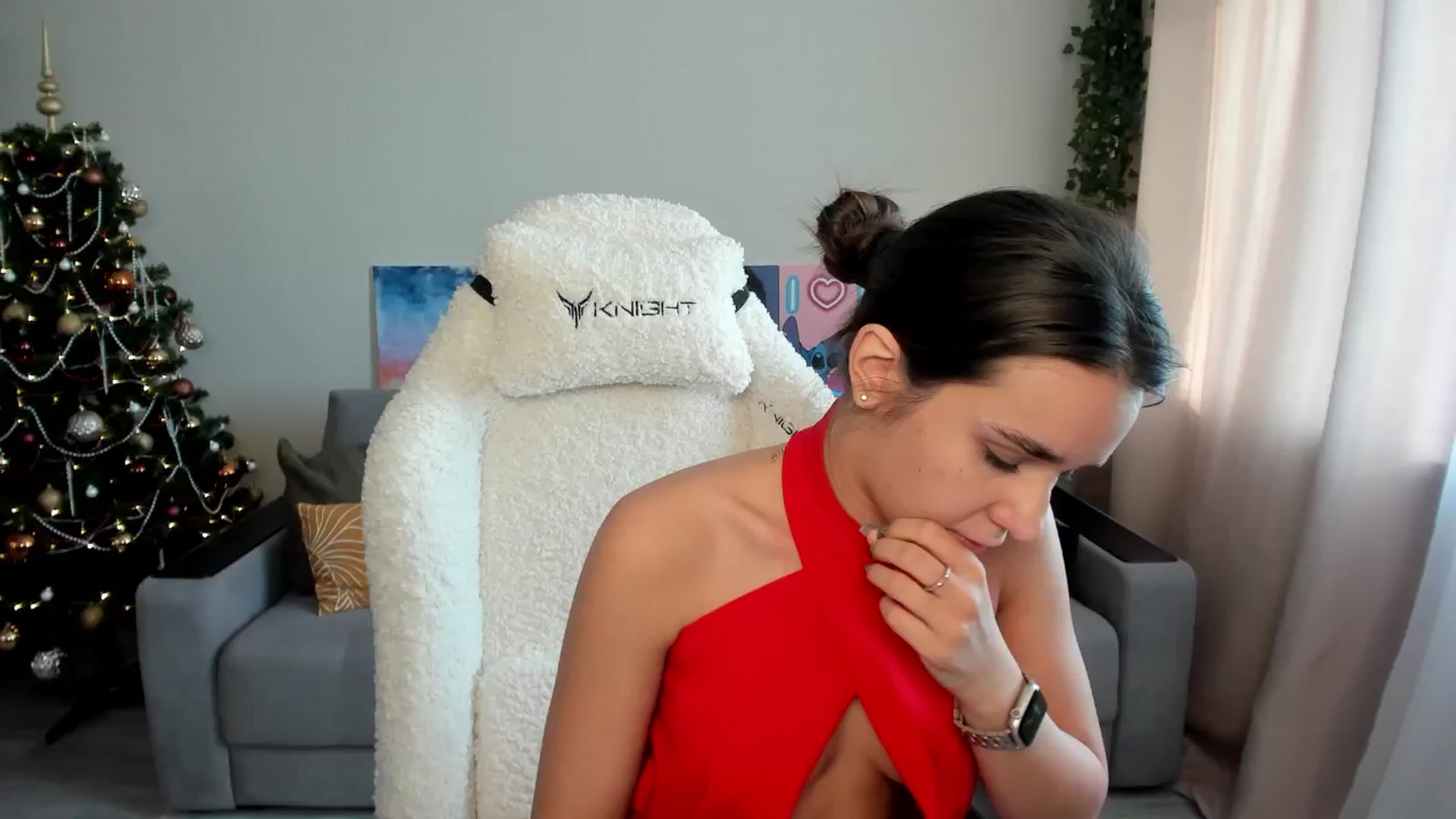 Gallery image thumbnail from Ellies_Smile's myfreecams stream on, 12/07/2024, 09:14 image 13 of 20