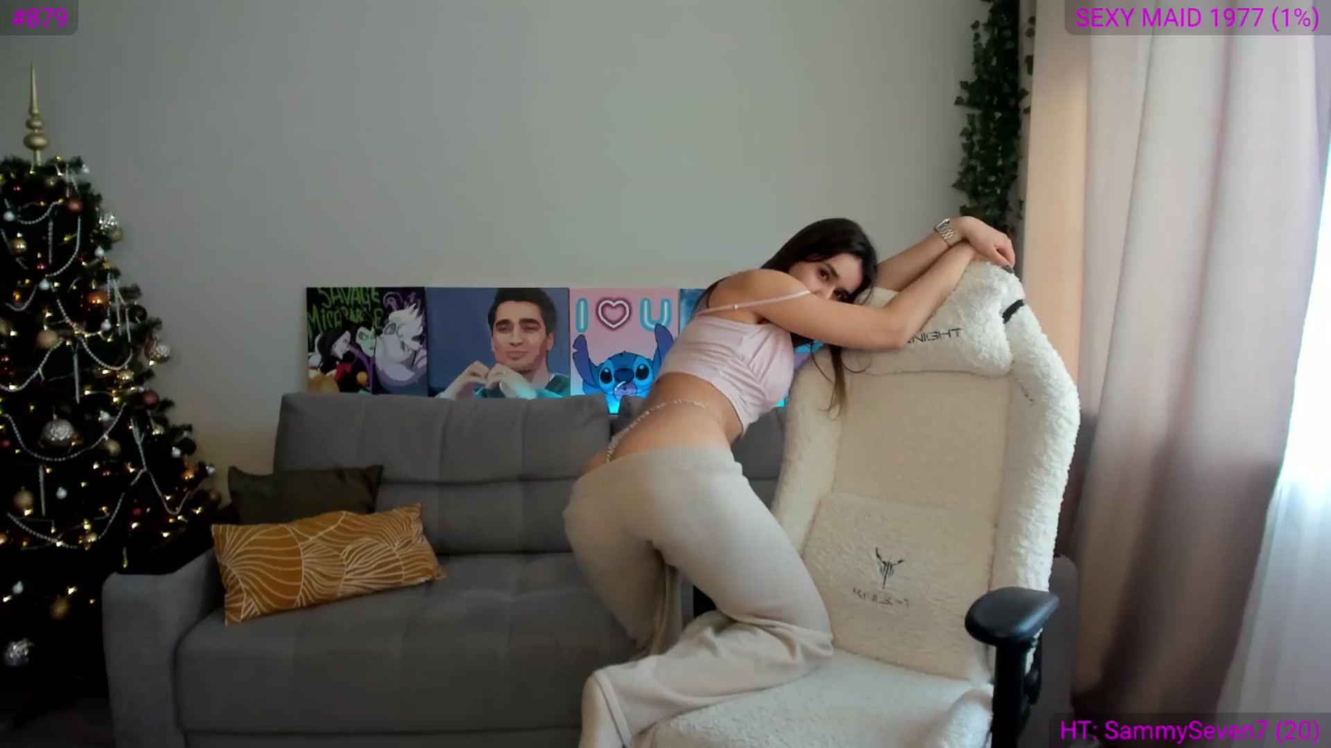 Gallery image thumbnail from Ellies_Smile's myfreecams stream on, 12/17/2024, 09:48 image 18 of 20