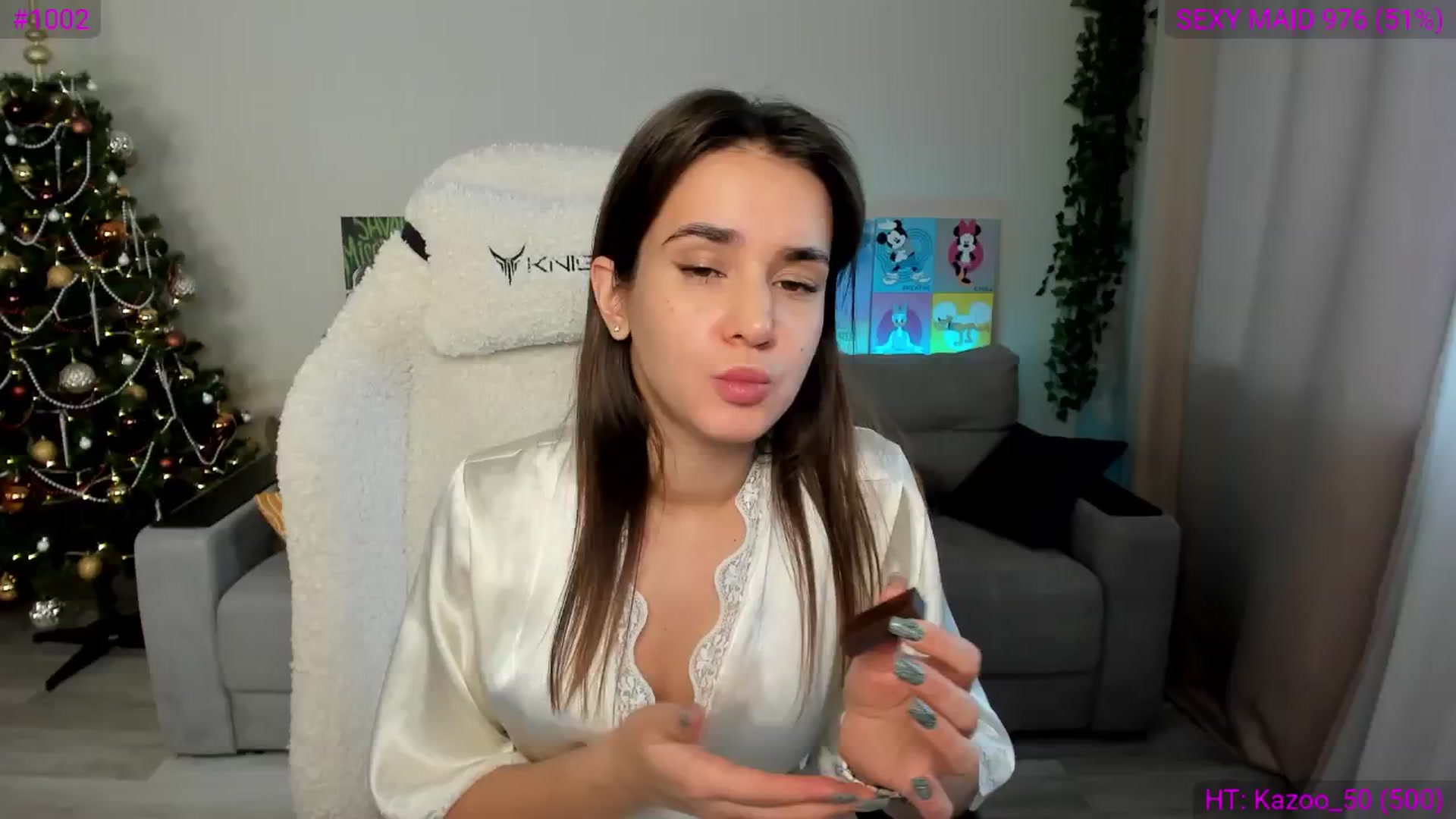 Gallery image thumbnail from Ellies_Smile's myfreecams stream on, 12/20/2024, 10:30 image 19 of 20