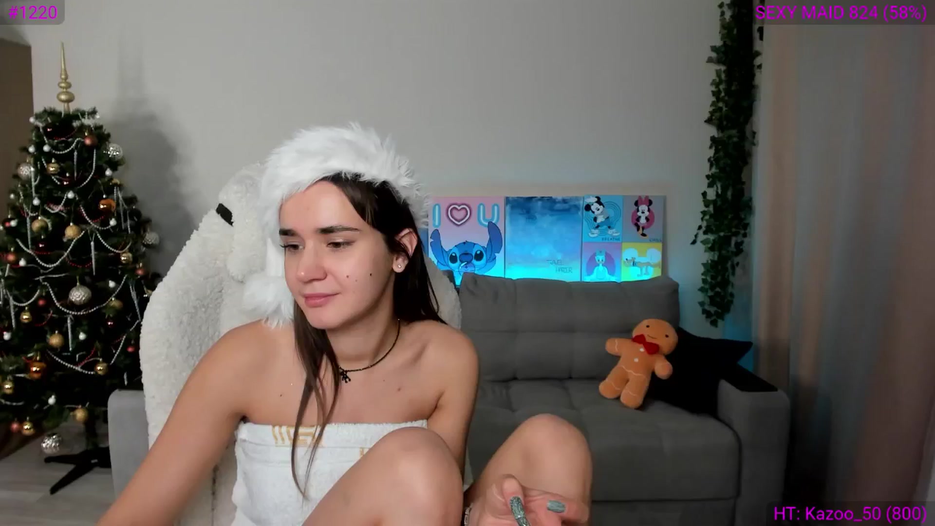 Gallery image thumbnail from Ellies_Smile's myfreecams stream on, 12/25/2024, 16:44 image 13 of 20