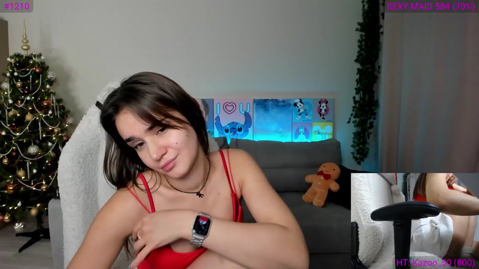 Gallery image thumbnail from Ellies_Smile's myfreecams stream on, 12/25/2024, 18:38 image 8 of 20