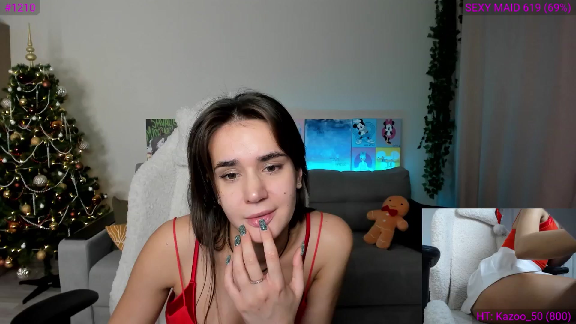 Gallery image thumbnail from Ellies_Smile's myfreecams stream on, 12/25/2024, 18:38 image 5 of 20