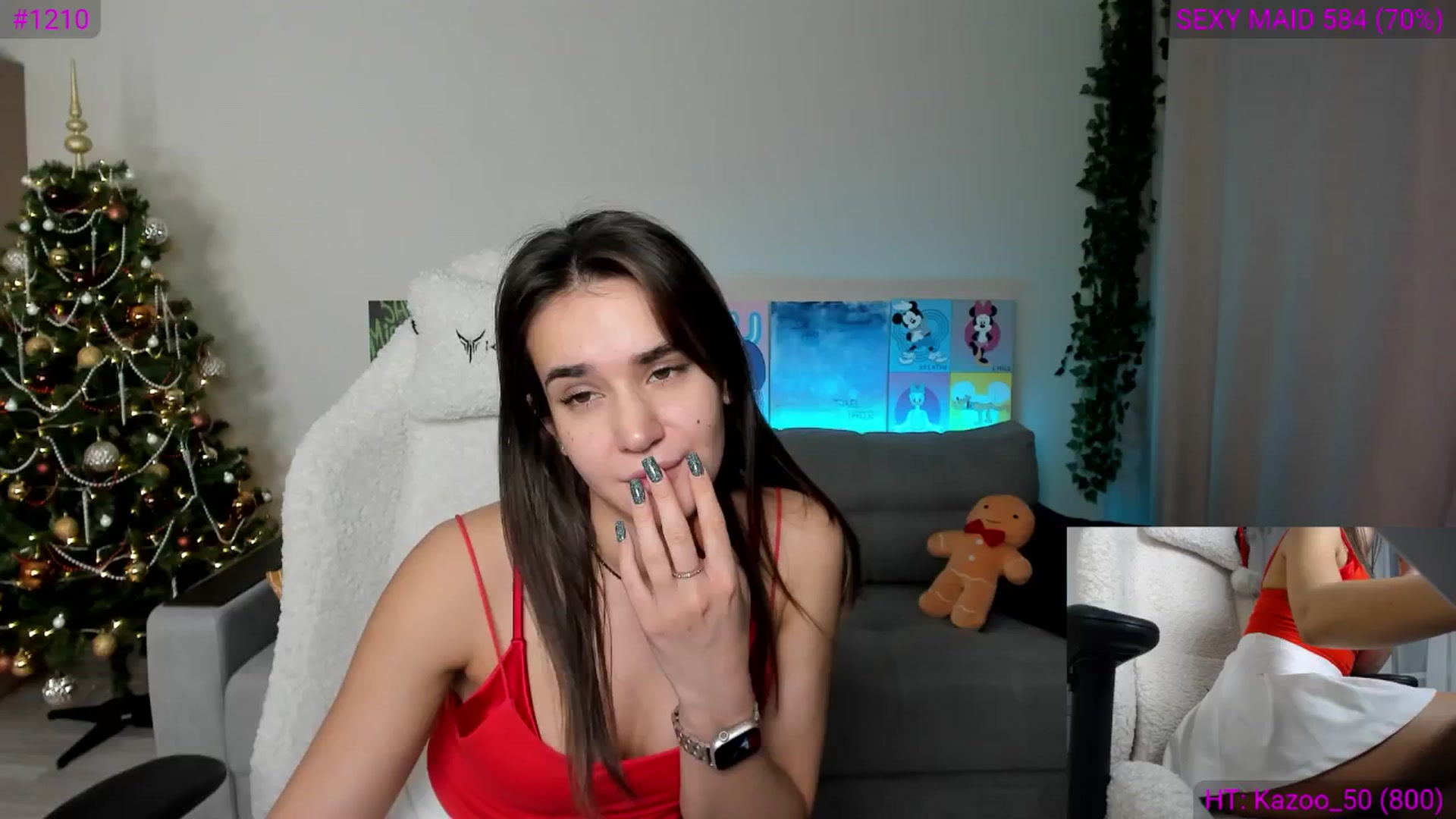Gallery image thumbnail from Ellies_Smile's myfreecams stream on, 12/25/2024, 18:38 image 7 of 20