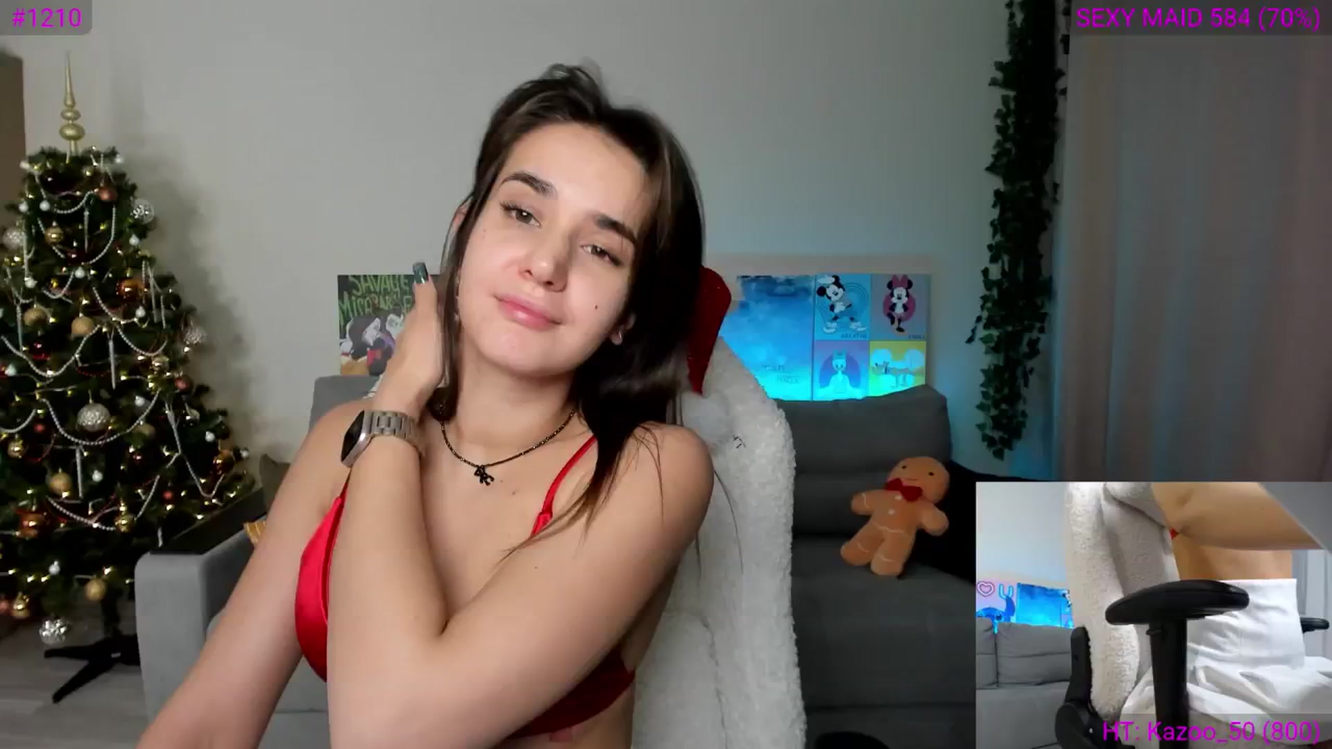 Gallery image thumbnail from Ellies_Smile's myfreecams stream on, 12/25/2024, 18:38 image 11 of 20